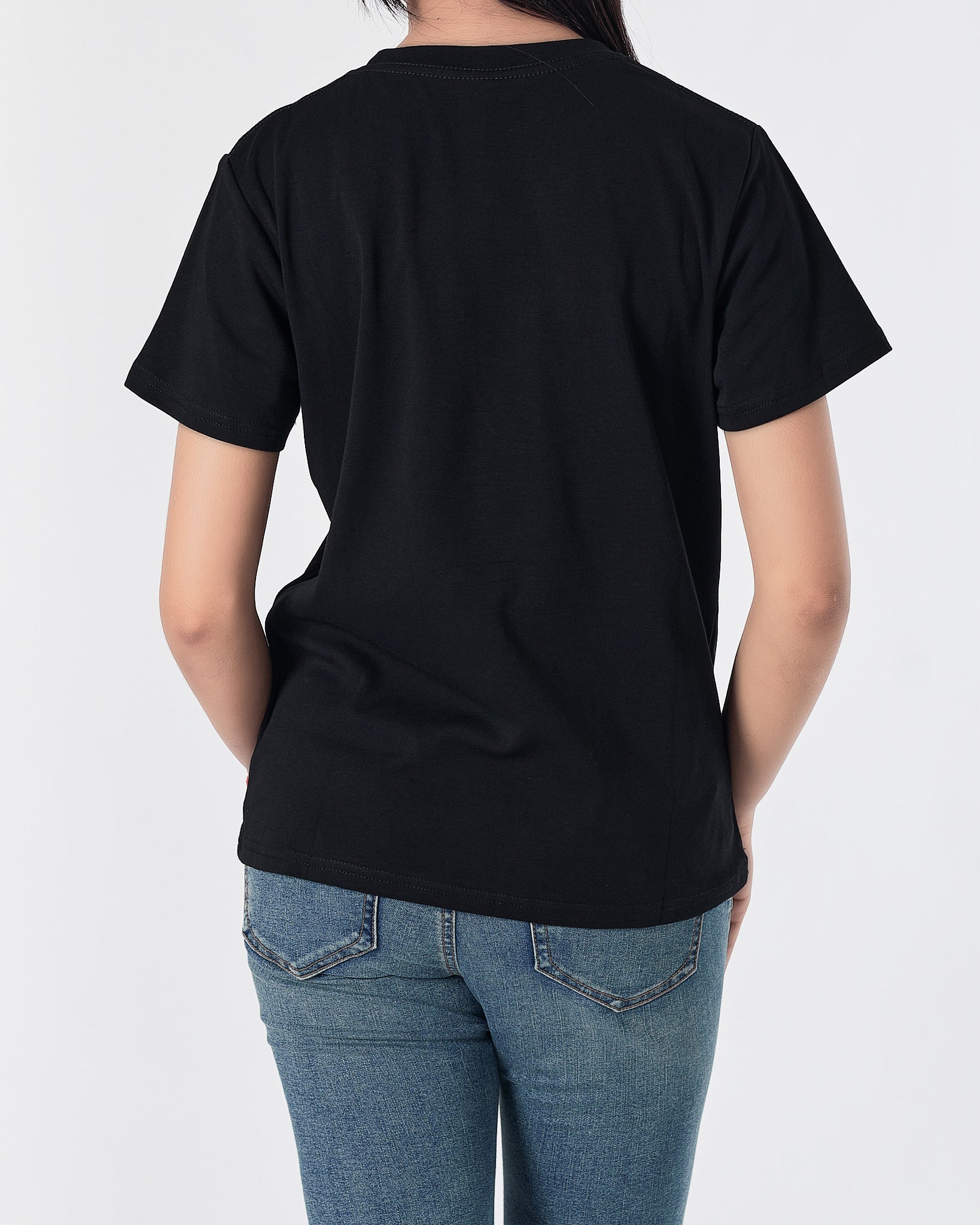 MIU Rhinestone Neck Chain Lady Black T-Shirt 27.90