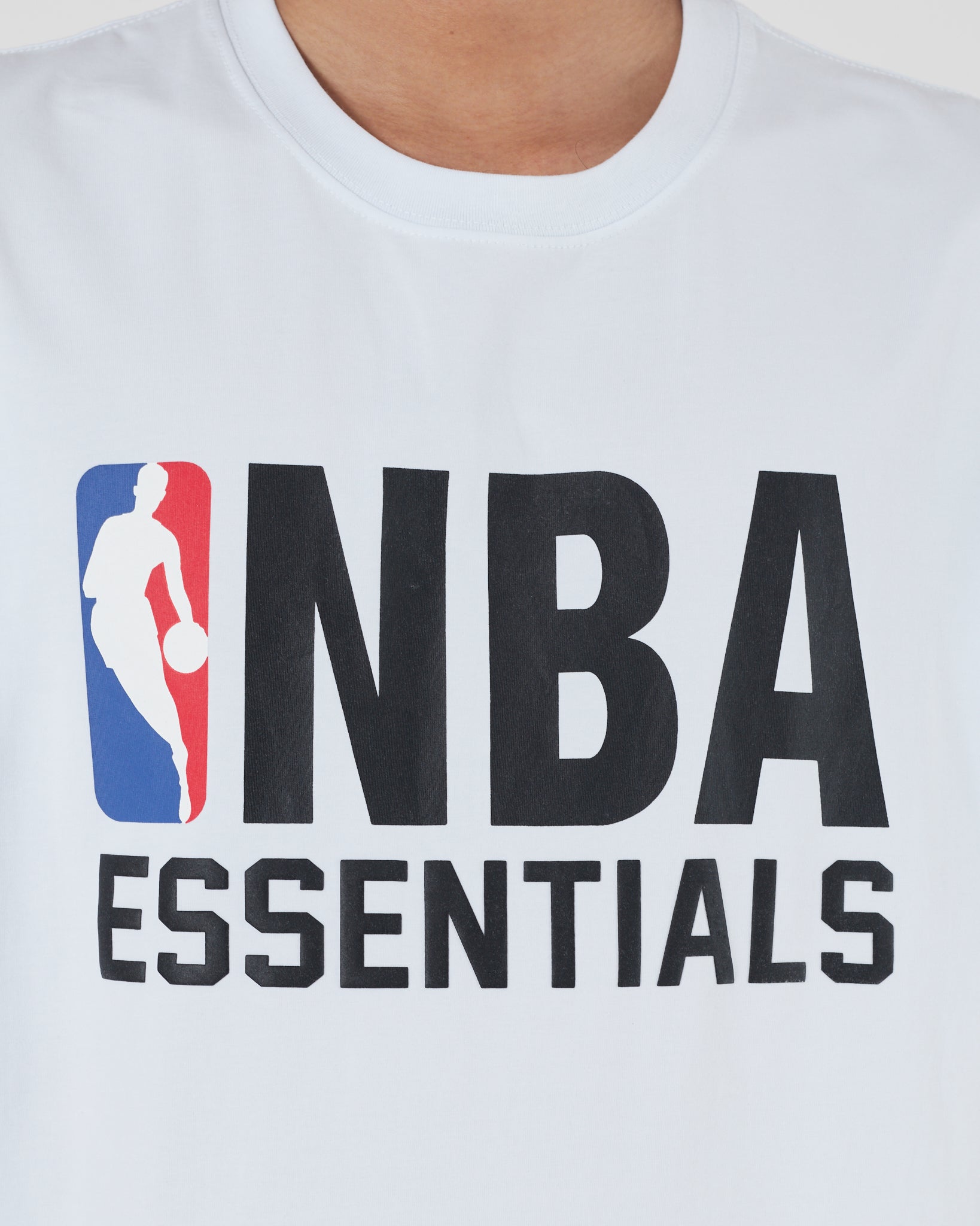ESS NBA Men White T-Shirt 15.90