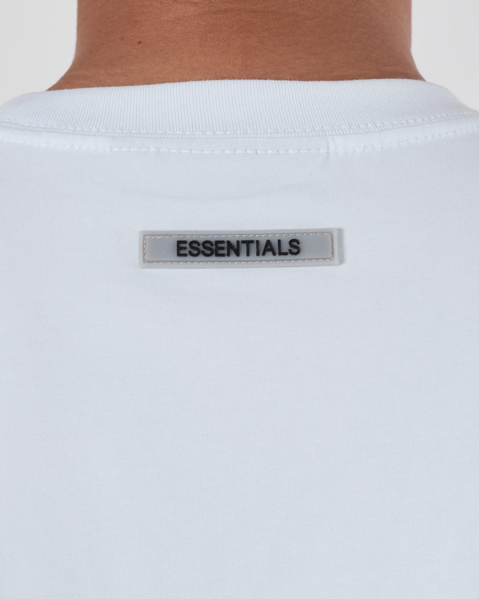 ESS NBA Men White T-Shirt 15.90