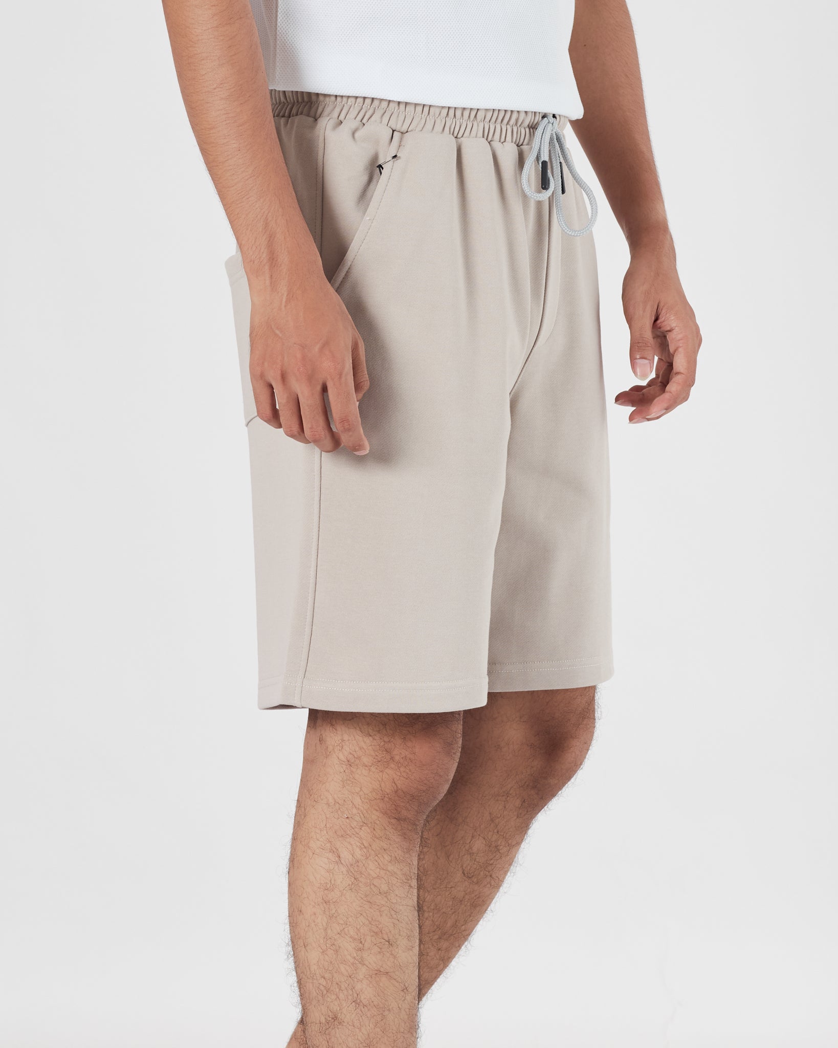 TH Signature Logo Printed Men Cream Shorts 15.90
