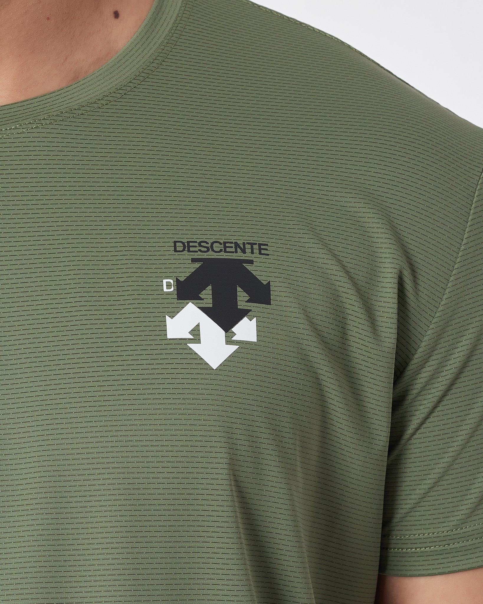 DES Logo Printed Men Green Sport T-Shirt 13.50