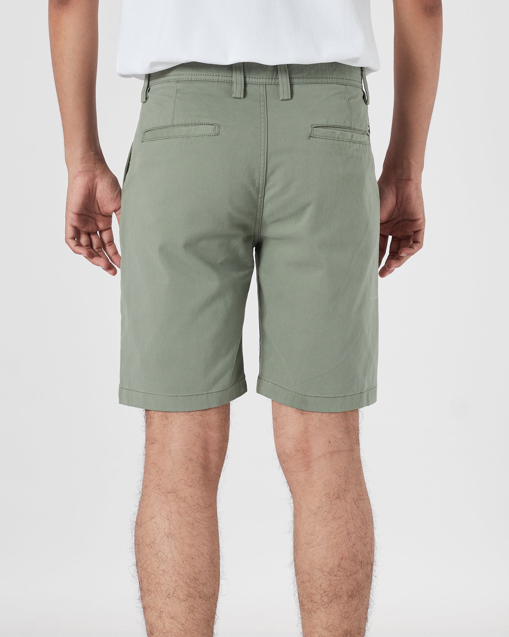 TH Plain Color Men Green Shorts 16.90