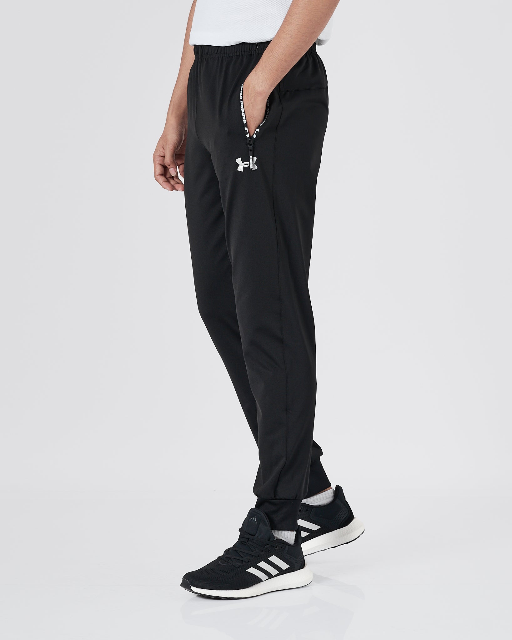 UA Men Black Track Pants 15.90