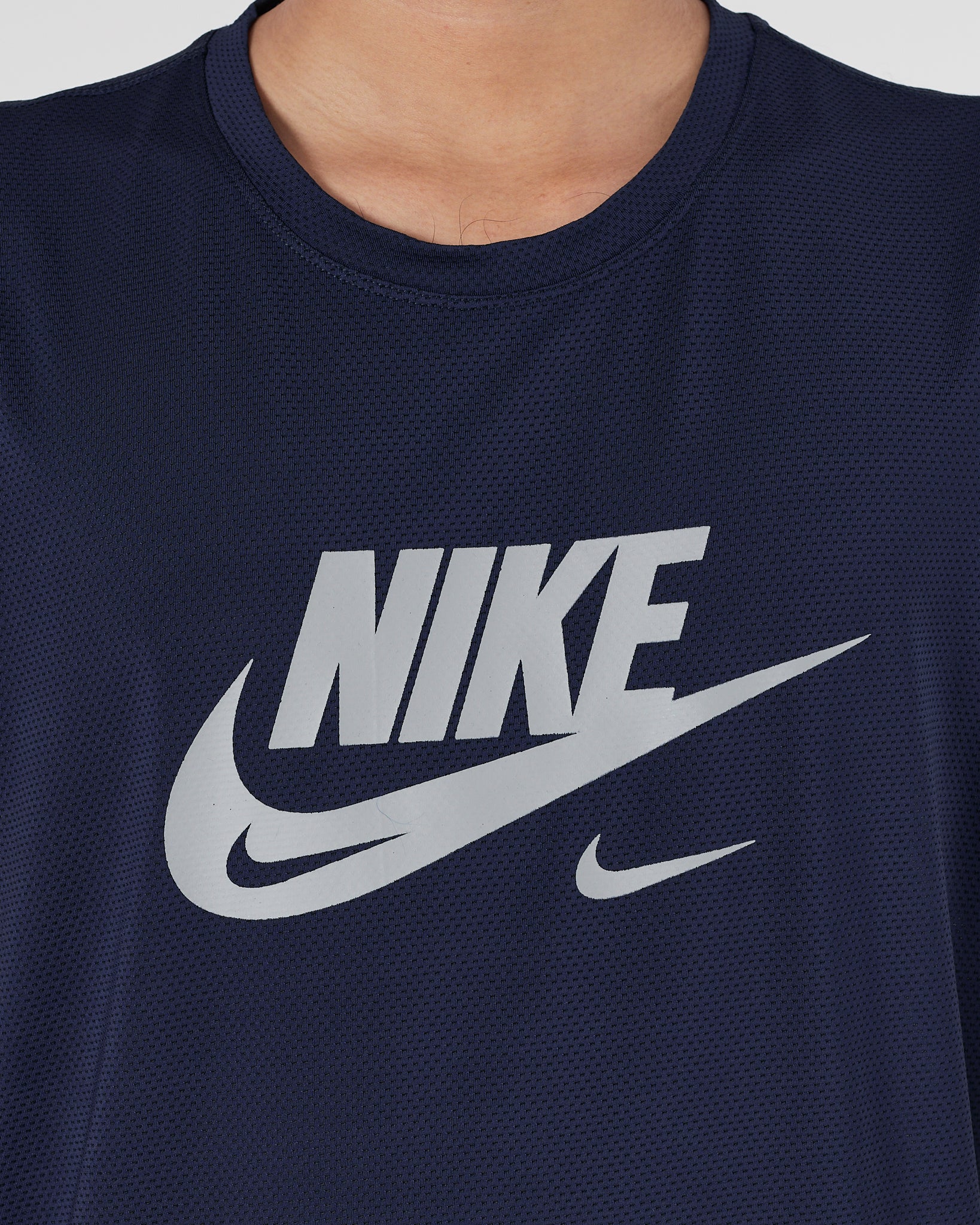 NIK Light Weight Men Blue Sport Tank Top 11.90