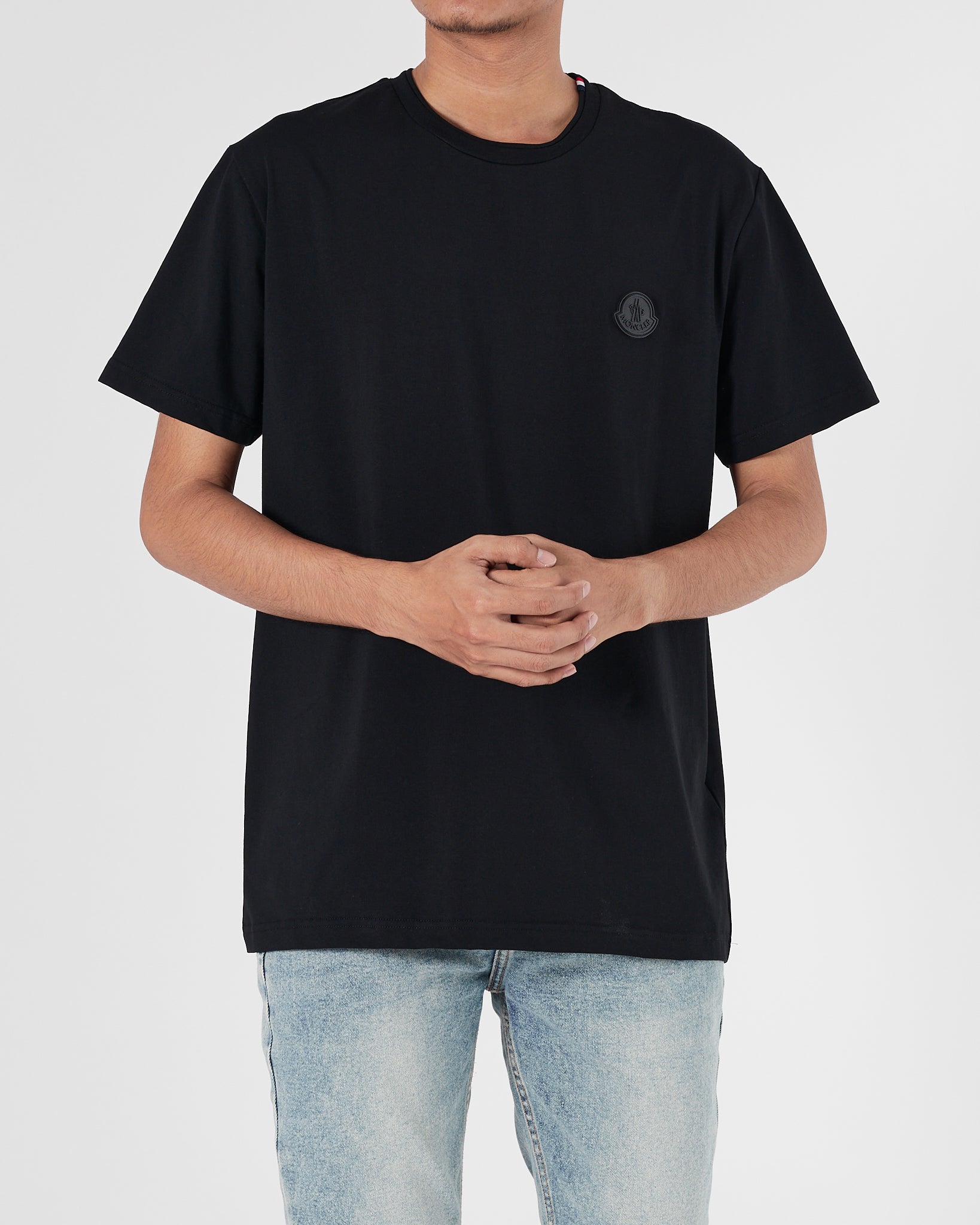 MON Plain Color Men Black T-Shirt 14.90