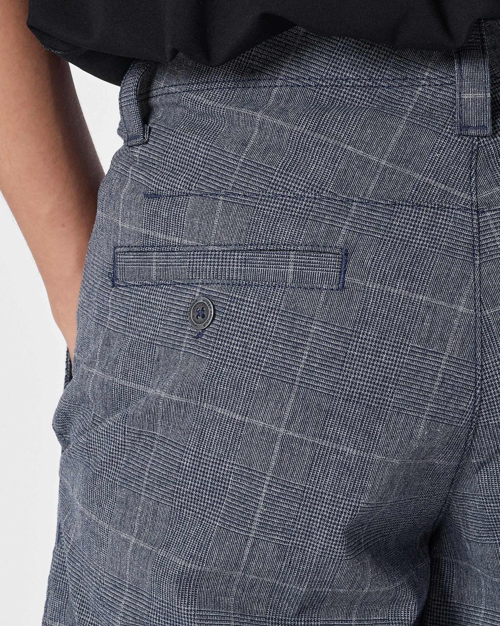 UA Checked Men Short Pants 18.50