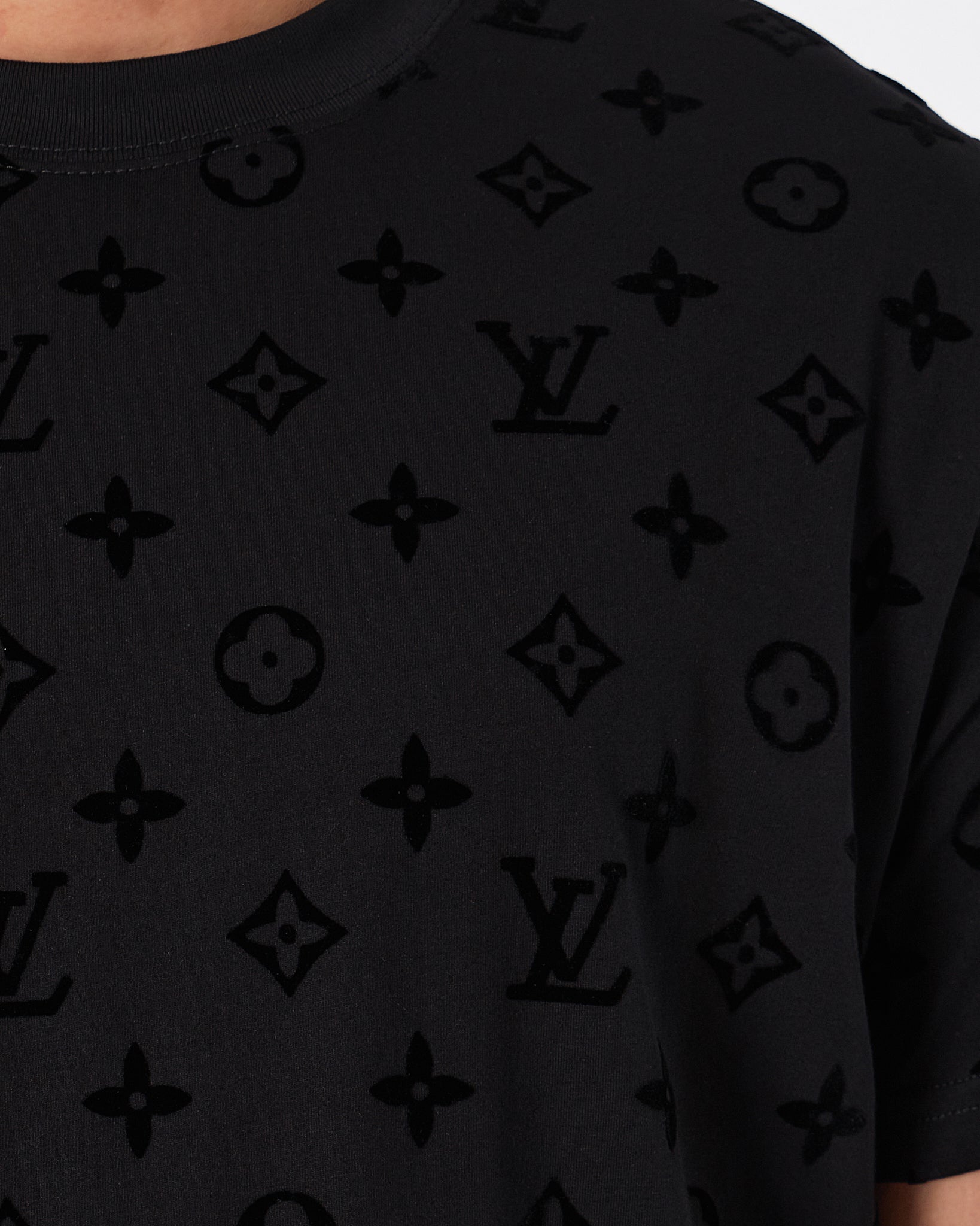 LV Monogram Embossed Over Printed Men Black T-Shirt 22.90