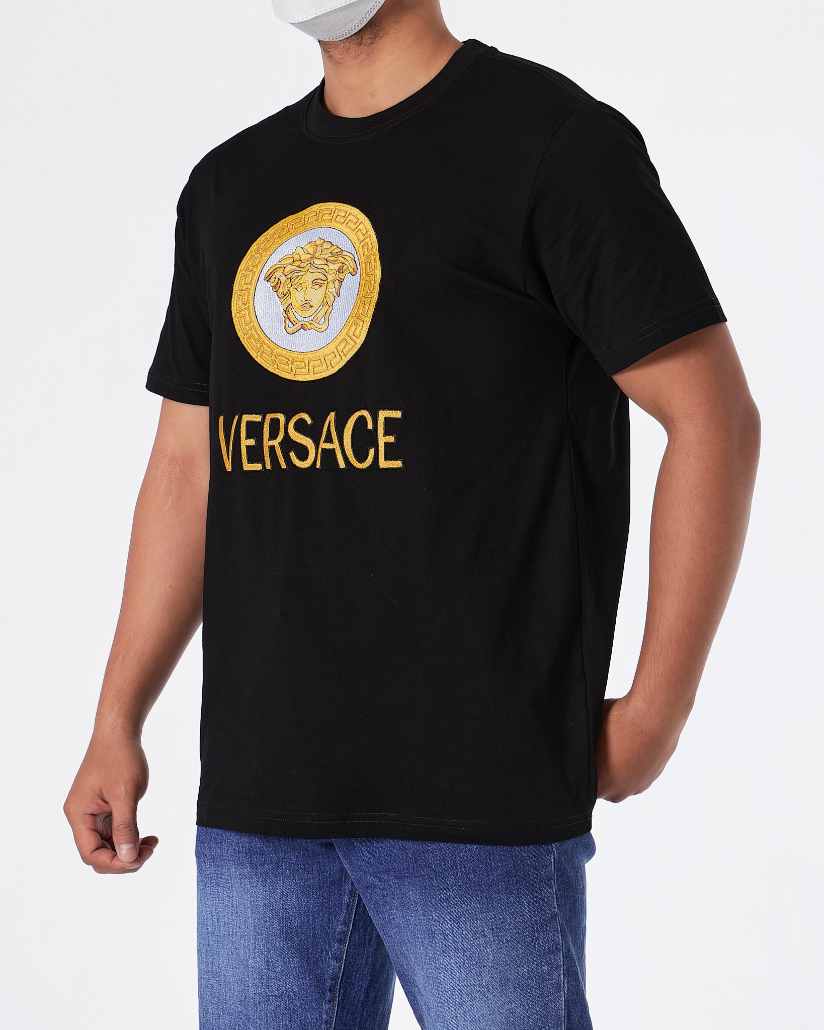 VER Medusa Embroidered Men Black T-Shirt 23.90