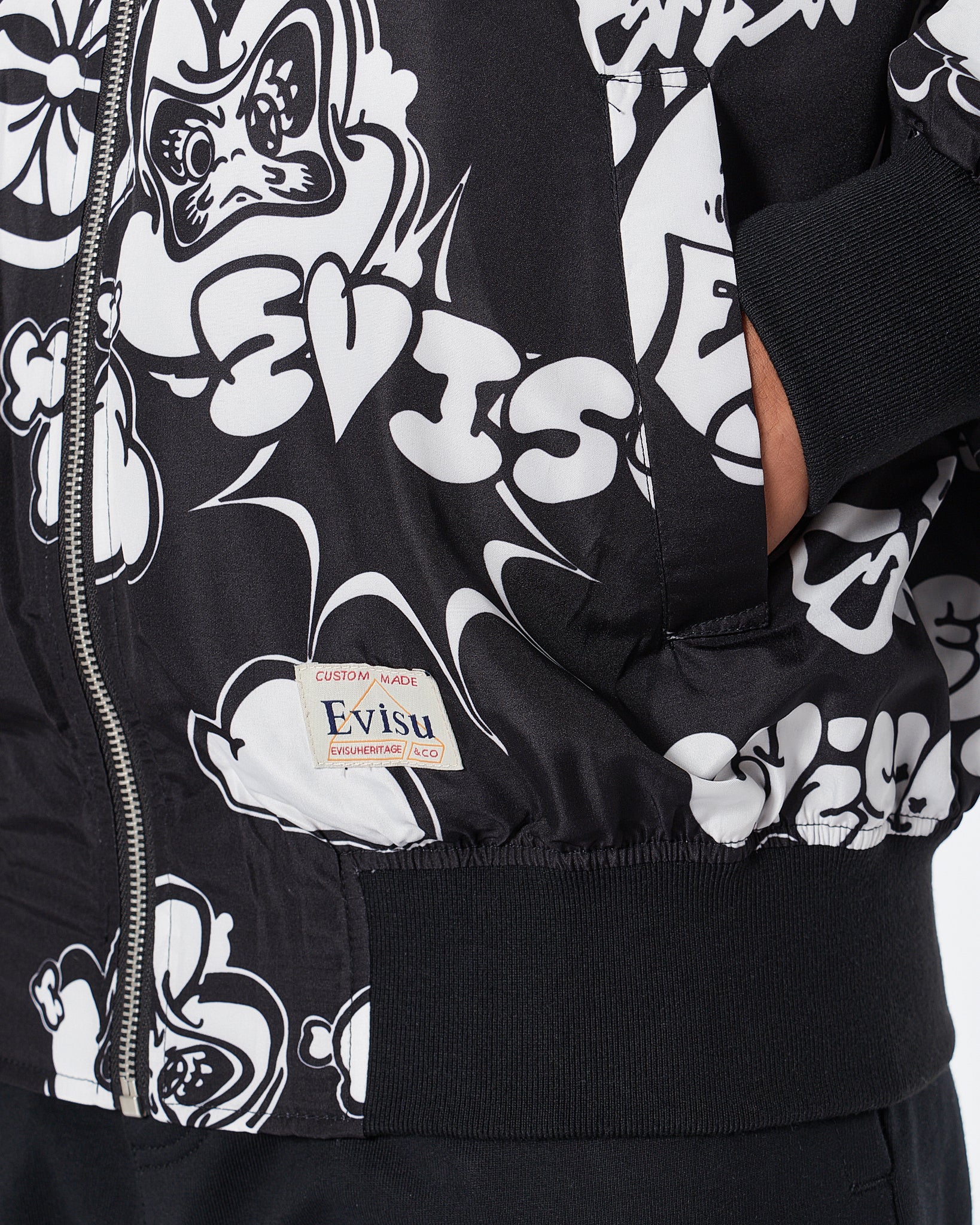 EVI Graffiti Daruma Over Printed Men Bomber Jacket 69.90