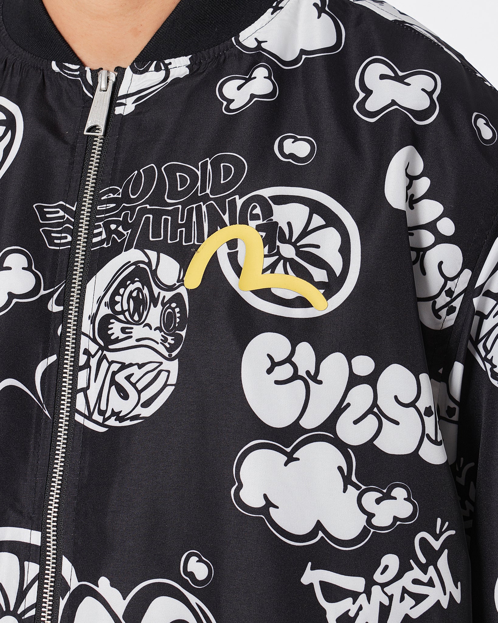EVI Graffiti Daruma Over Printed Men Bomber Jacket 69.90