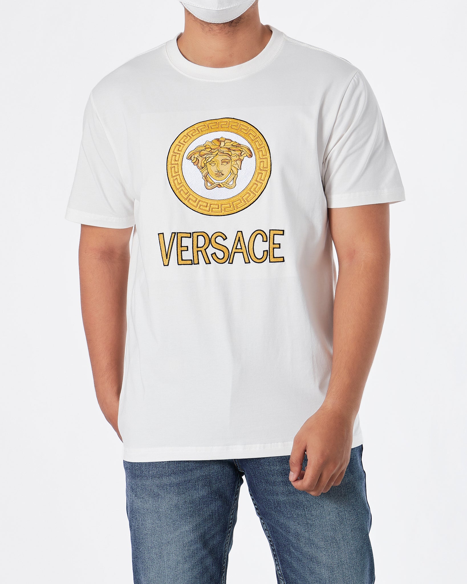 VER Medusa Embroidered Men White T-Shirt 23.90