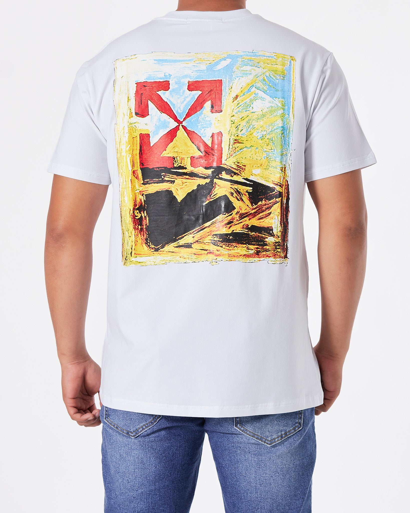 OW Arrow Back Printed Men White T-Shirt 17.90