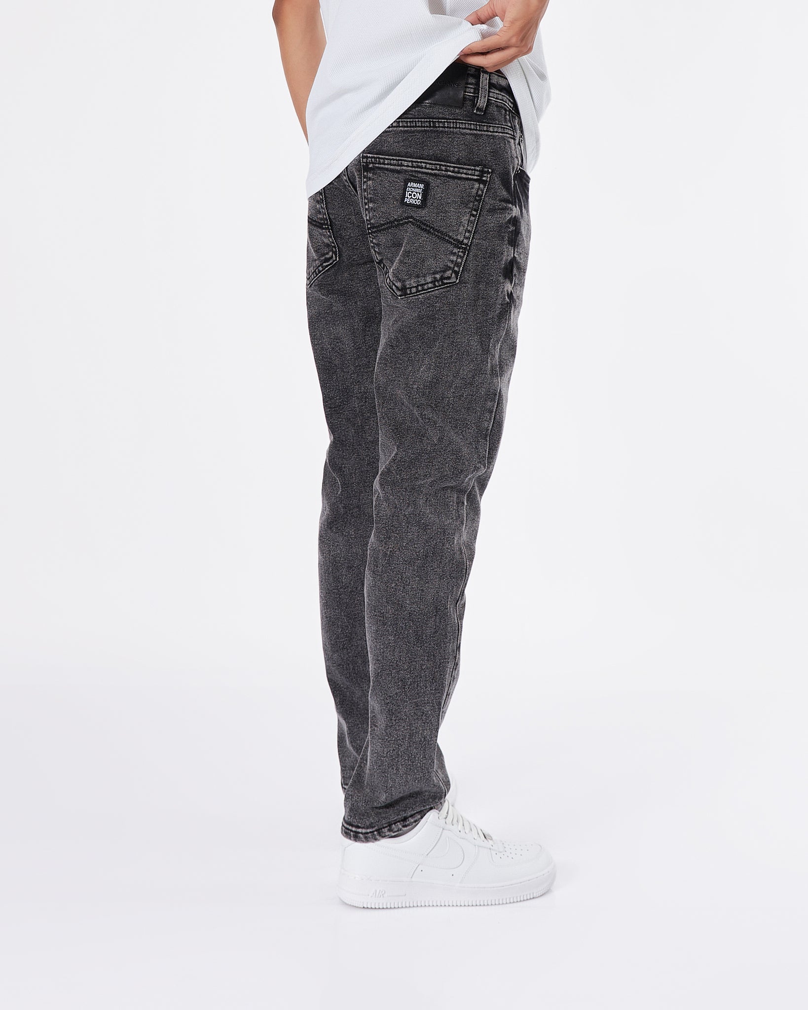 ARM Men Grey Slim Fit Jeans 24.90