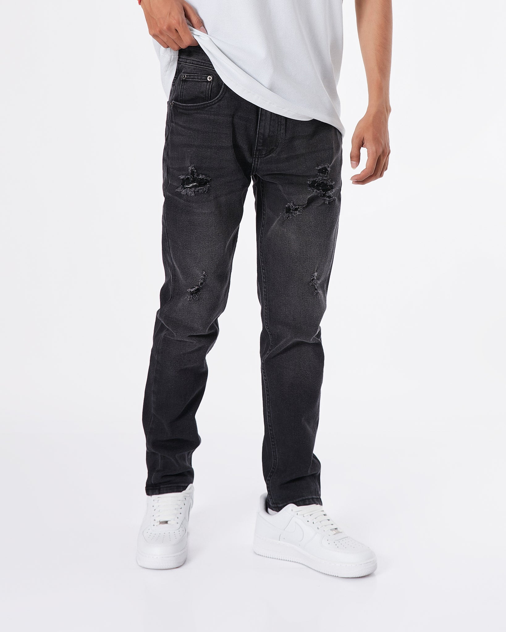 ARM Men Dark Grey Slim Fit Jeans 24.90
