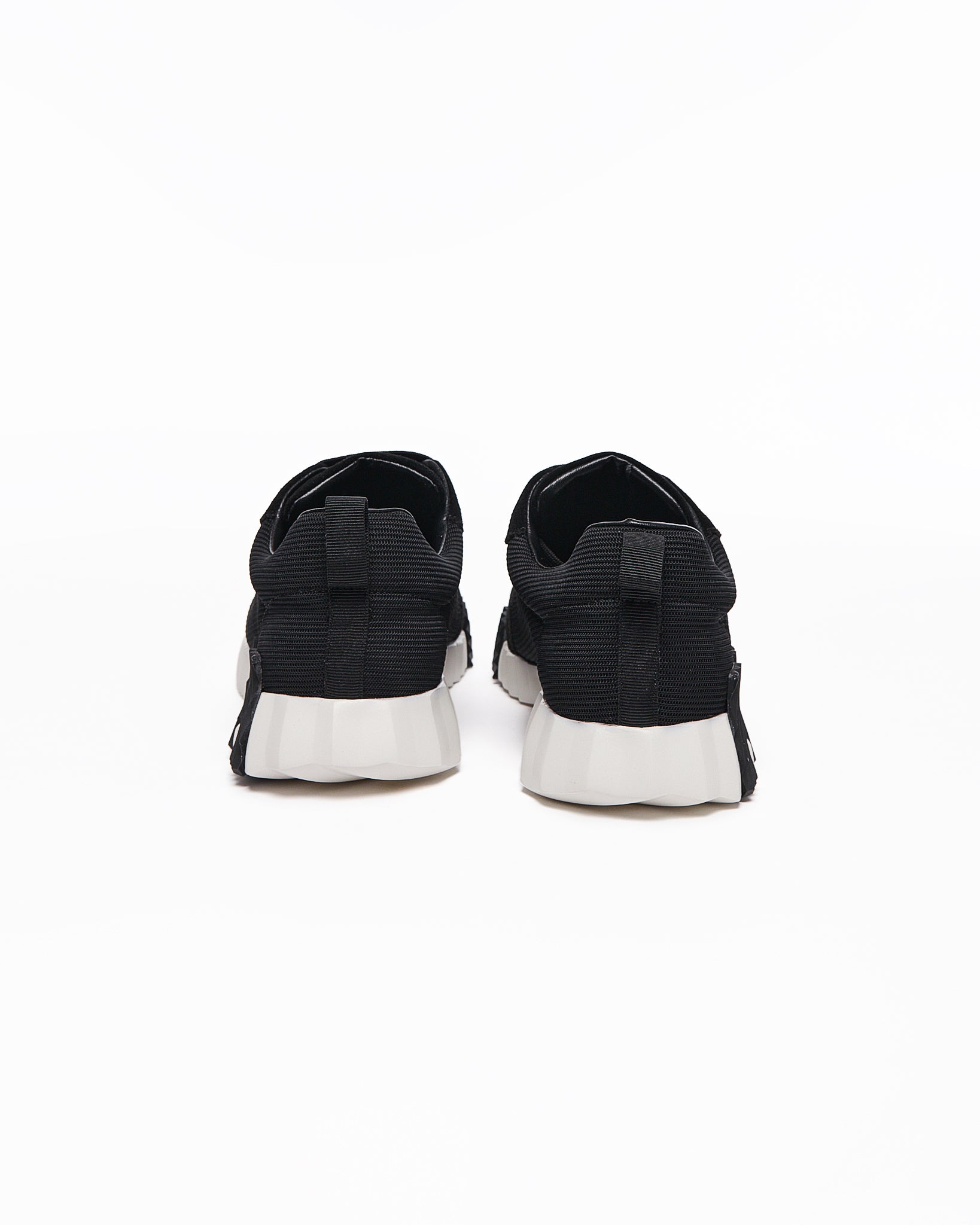HER Bouncing Grey Sneakers Shoes 130.90
