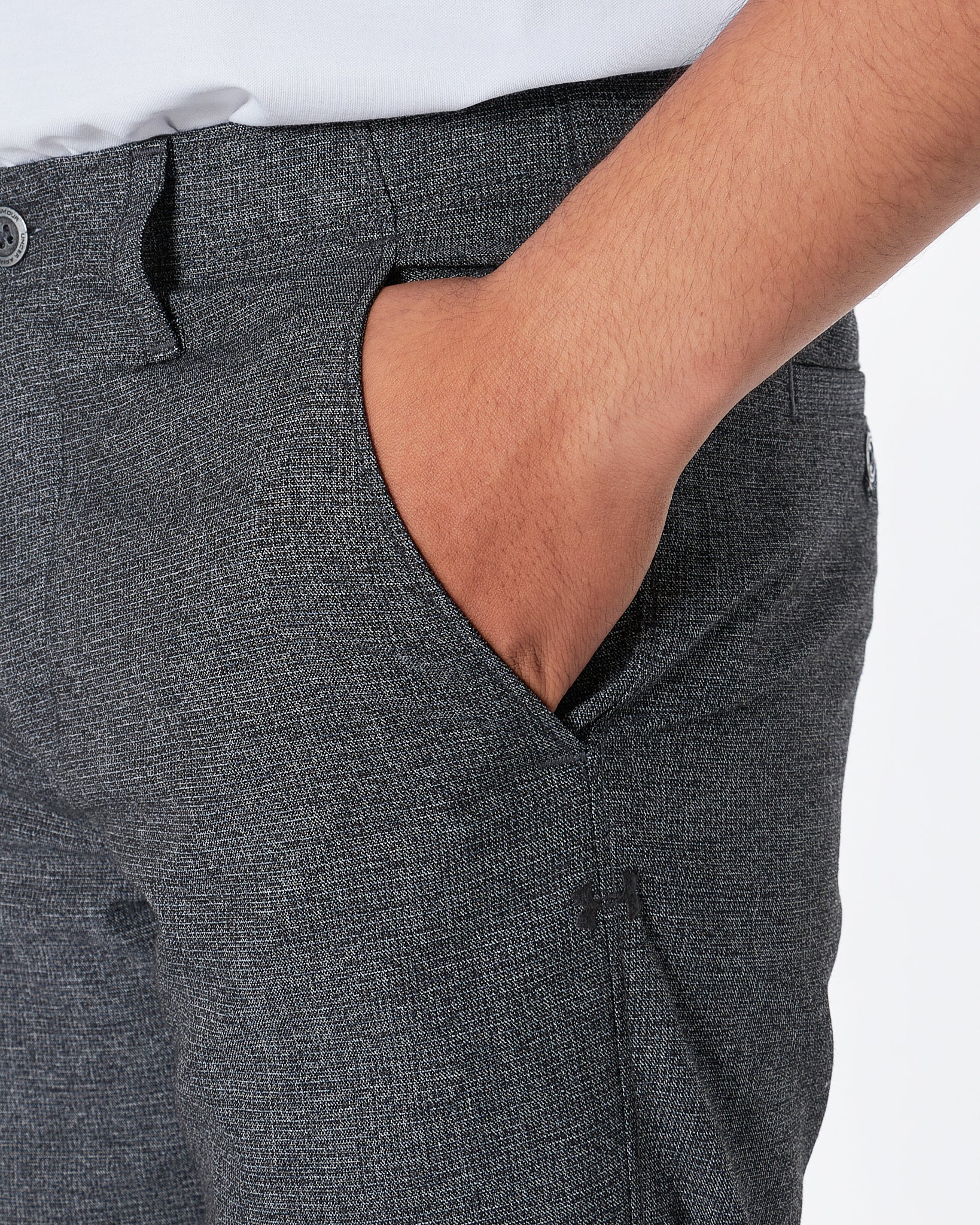 UA Casual Fit Men Dark Grey Khaki Pants 28.90