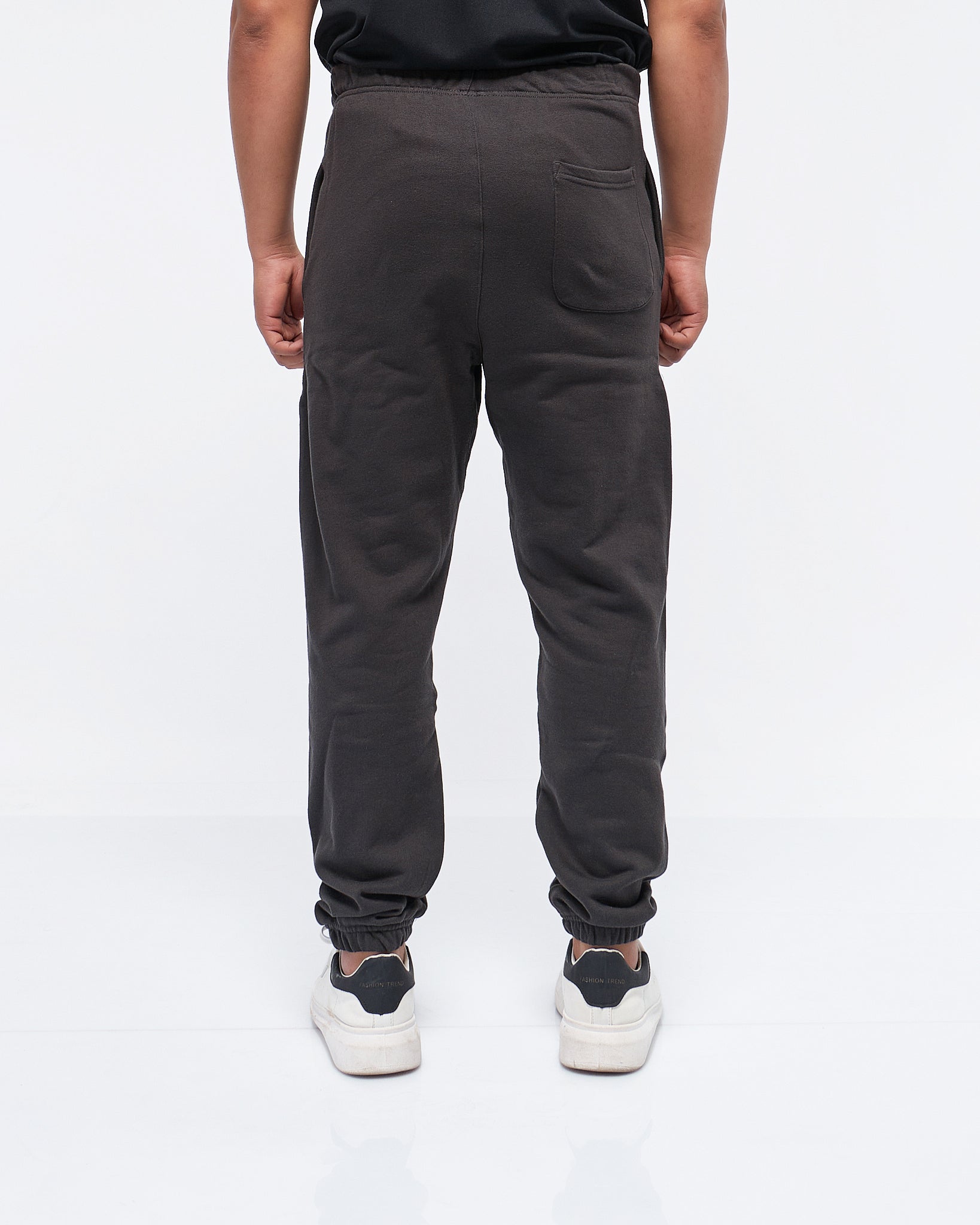 MOI OUTFIT-1977 Printed Men Joggers 25.90