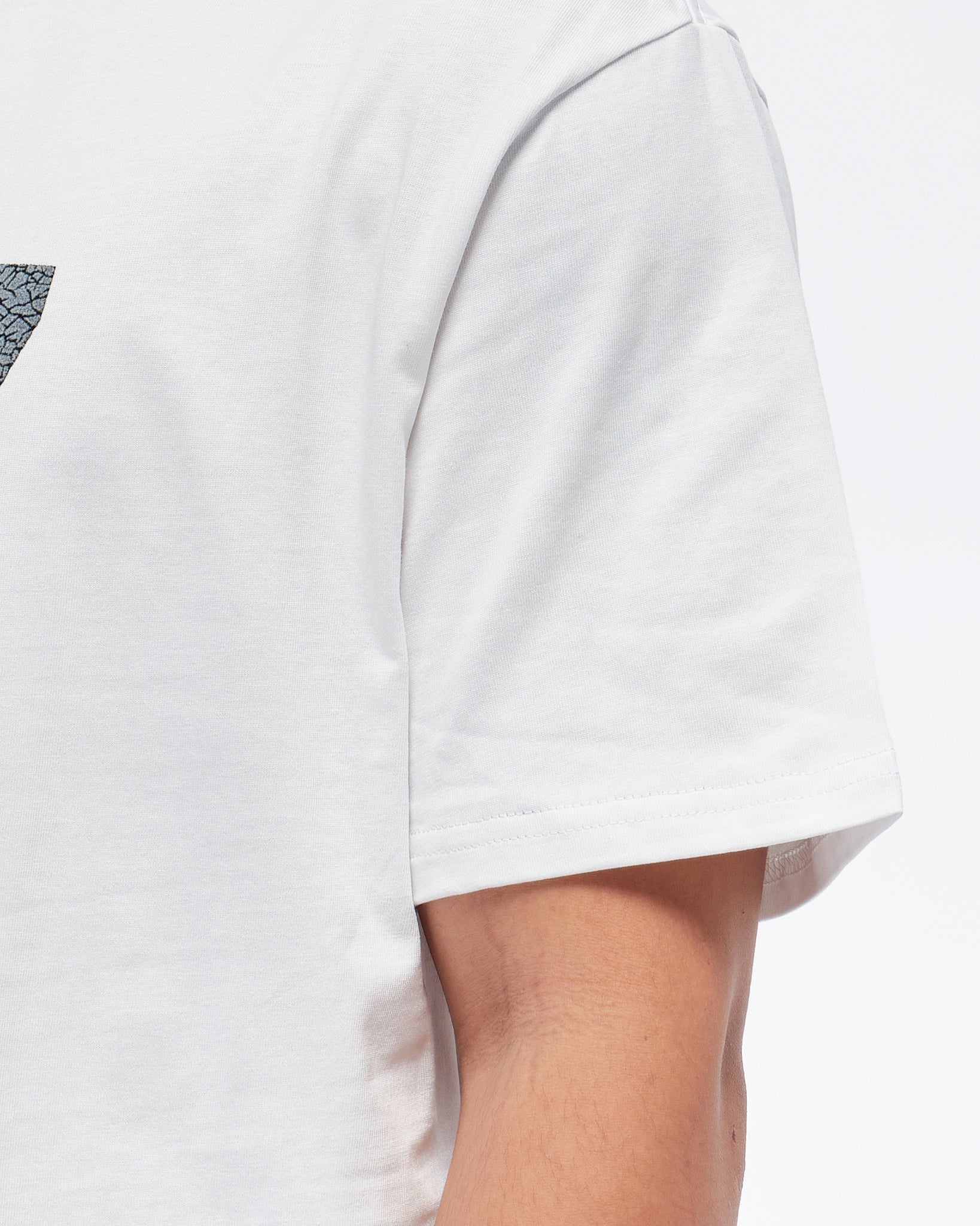 MOI OUTFIT-1977 Printed Men T-Shirt 15.90