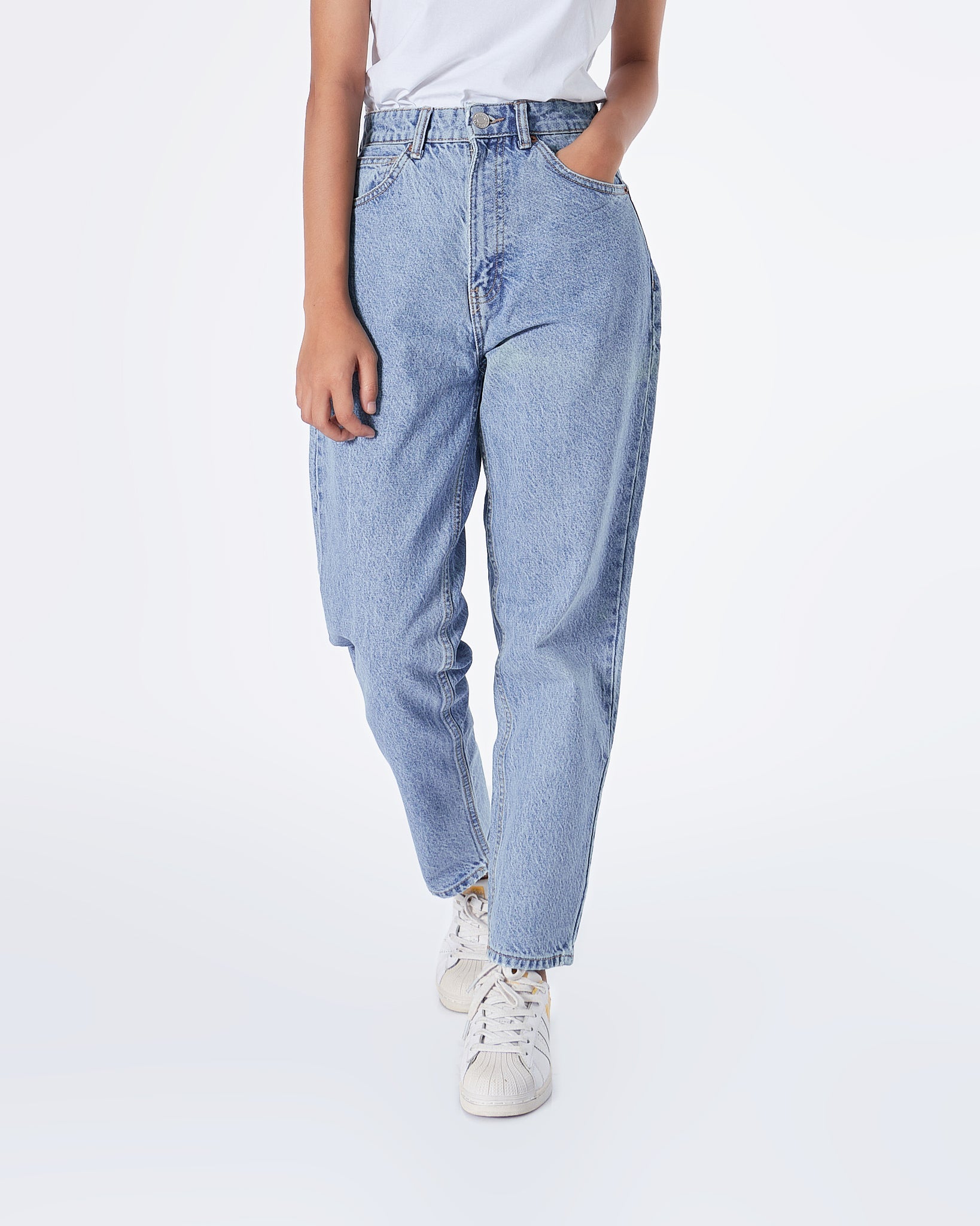 MOI OUTFIT-90s Lady Boyfriend Jean 15.90