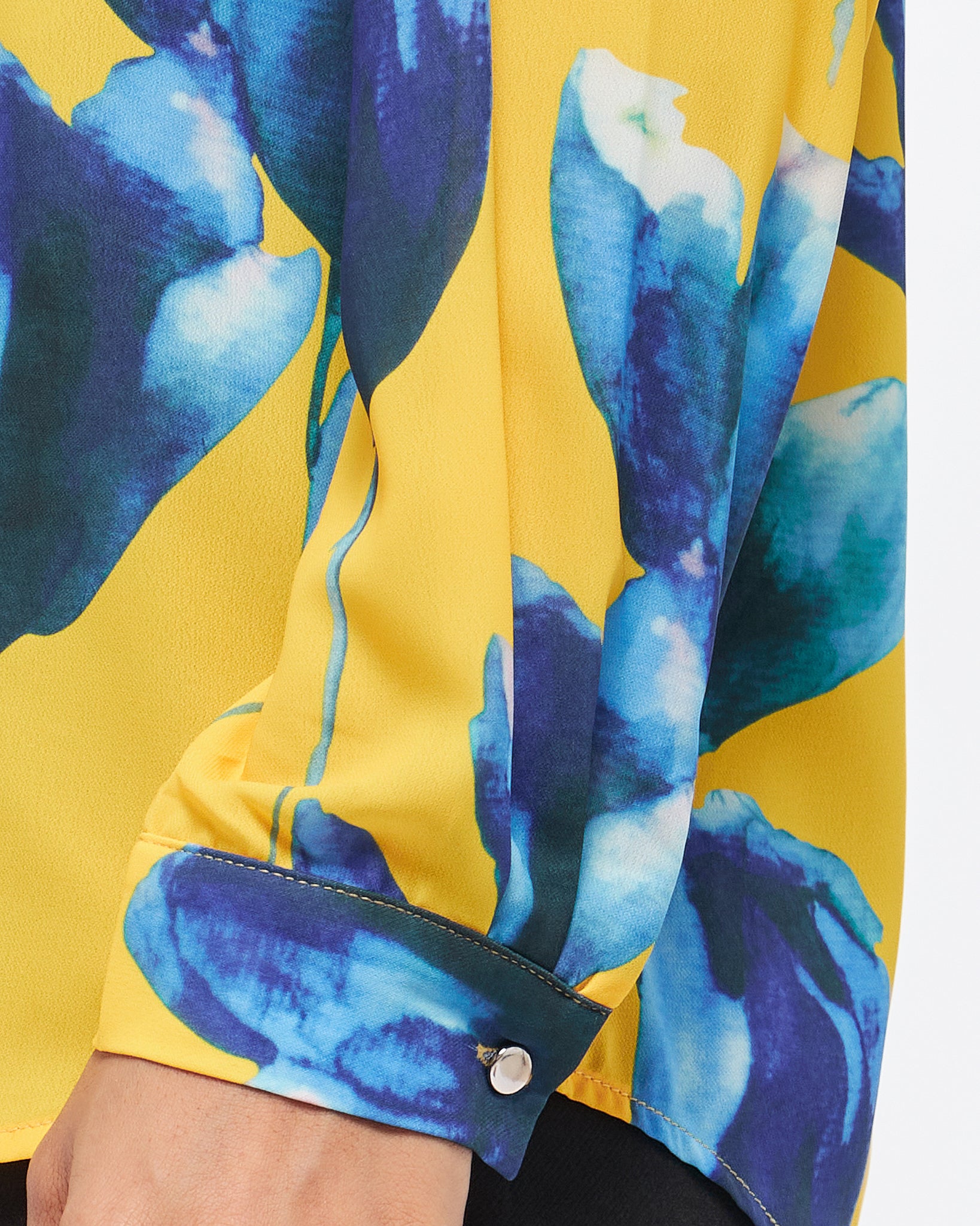 Floral Over Printed Lady Blouse 22.90