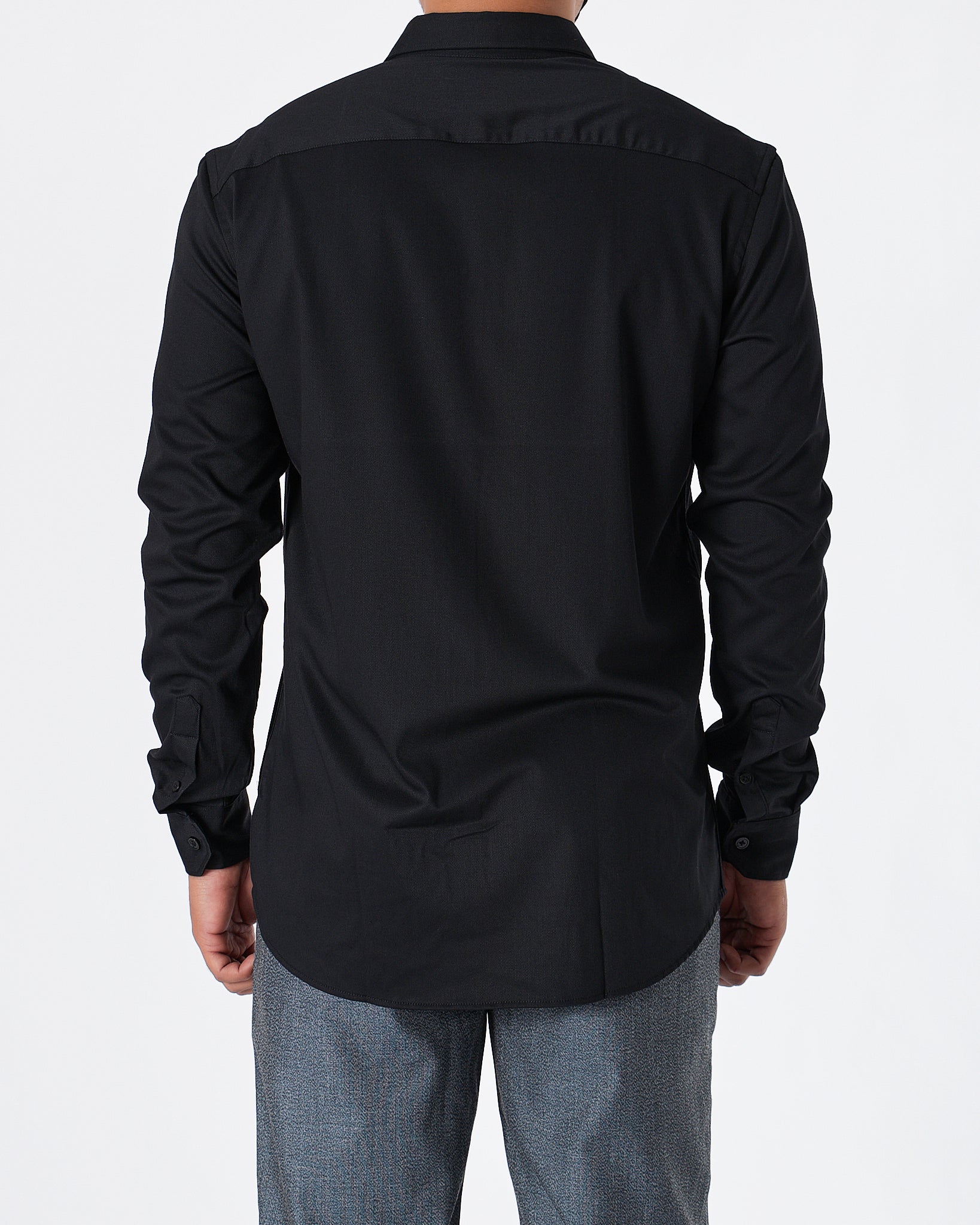 MOI OUTFIT-ABA Slim Fit Men Black Shirts Long Sleeve 17.90