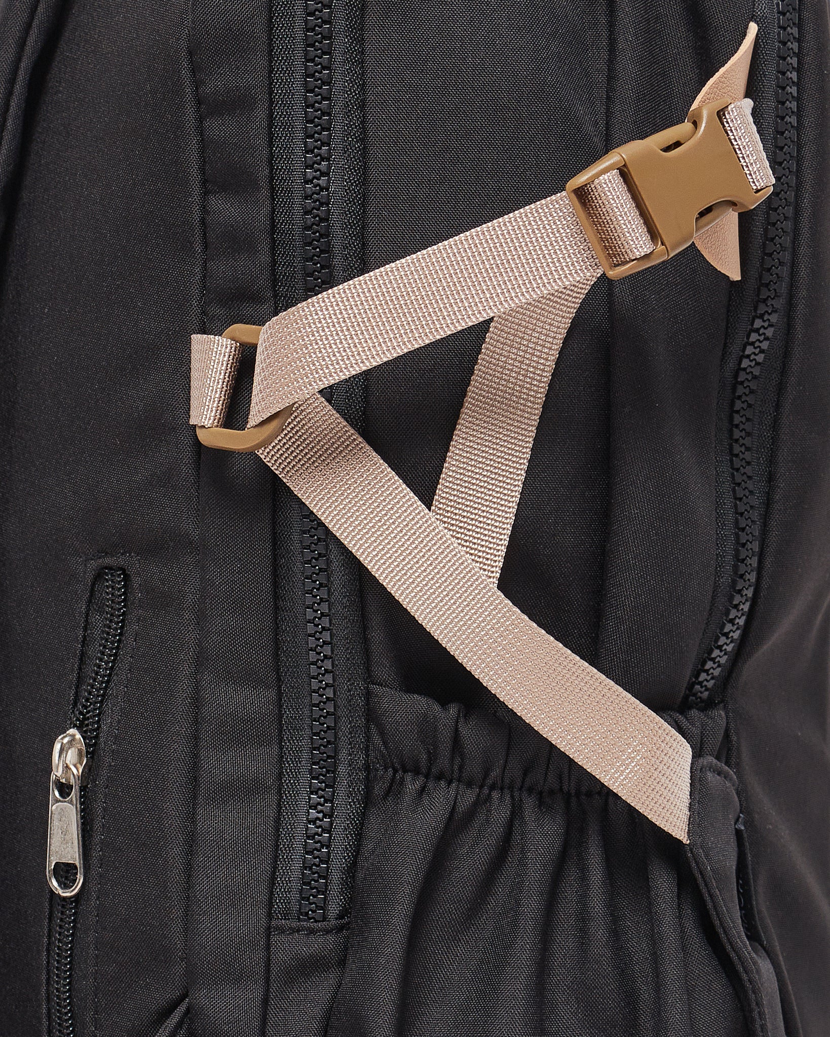 MOI OUTFIT-AD Logo Printed Unisex Backpack 29.90