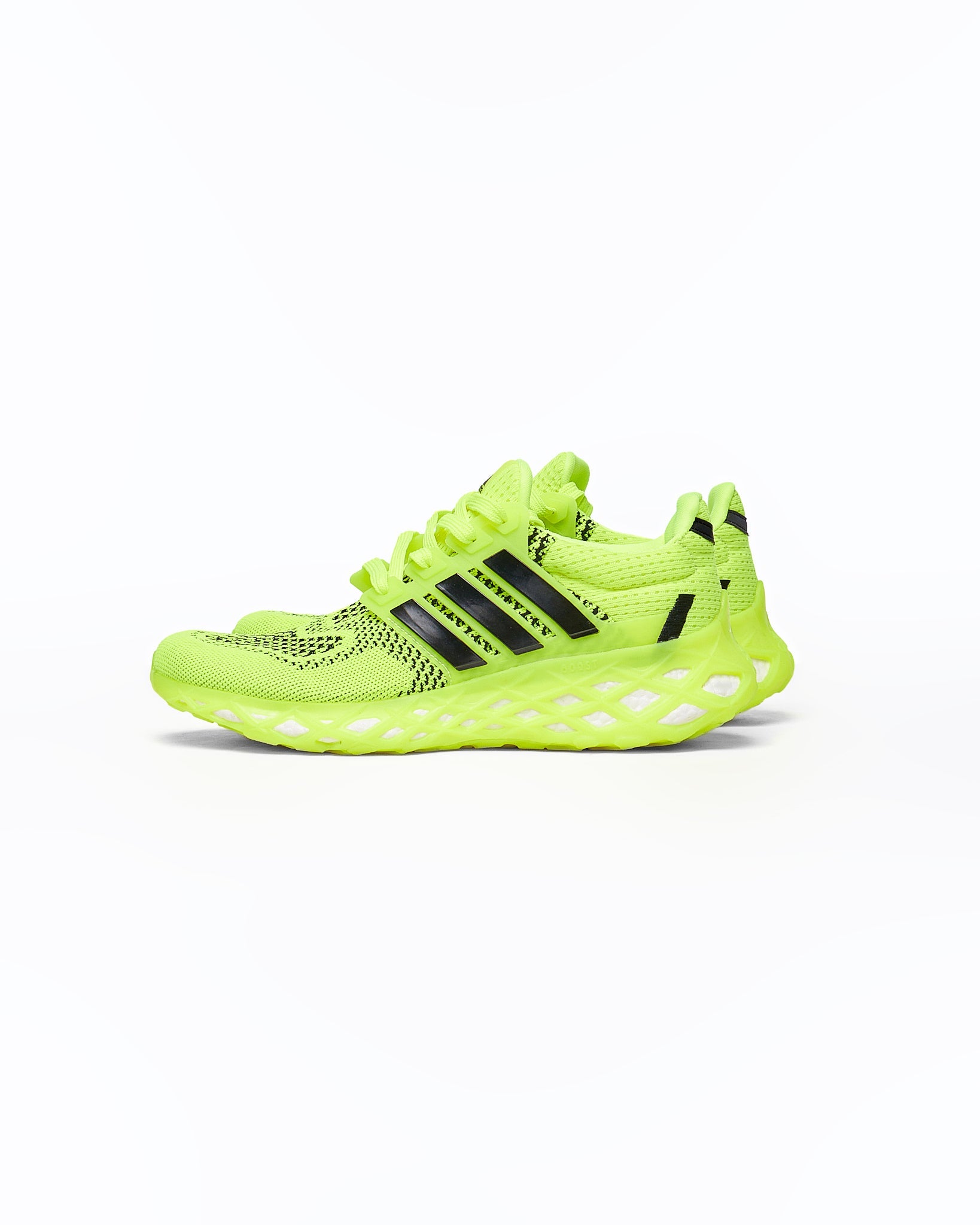 MOI OUTFIT-ADI Ultra Boost Men Green Runners Shoes 44.90