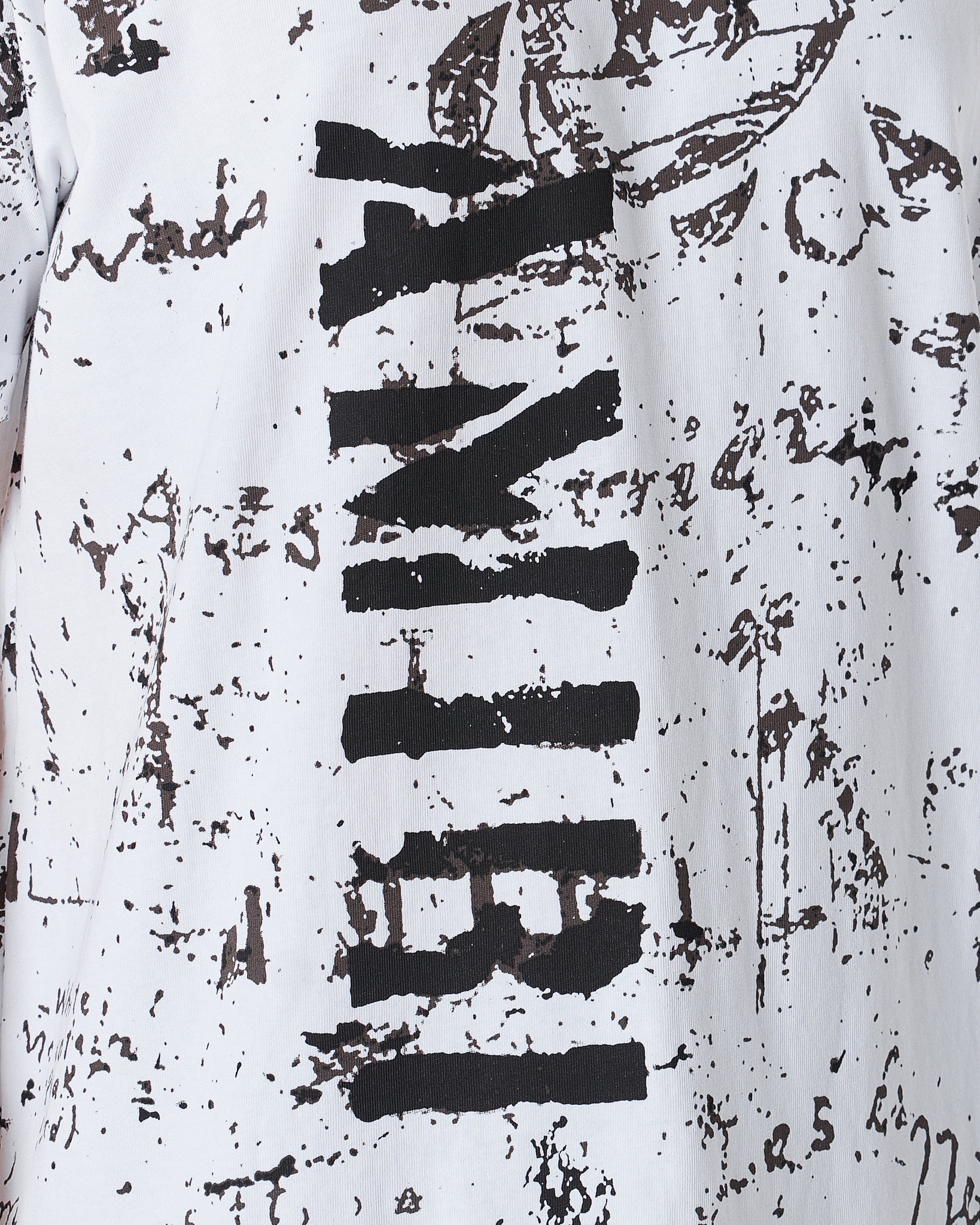 MOI OUTFIT-ARM Ink Splash Men White T-Shirt 24.90