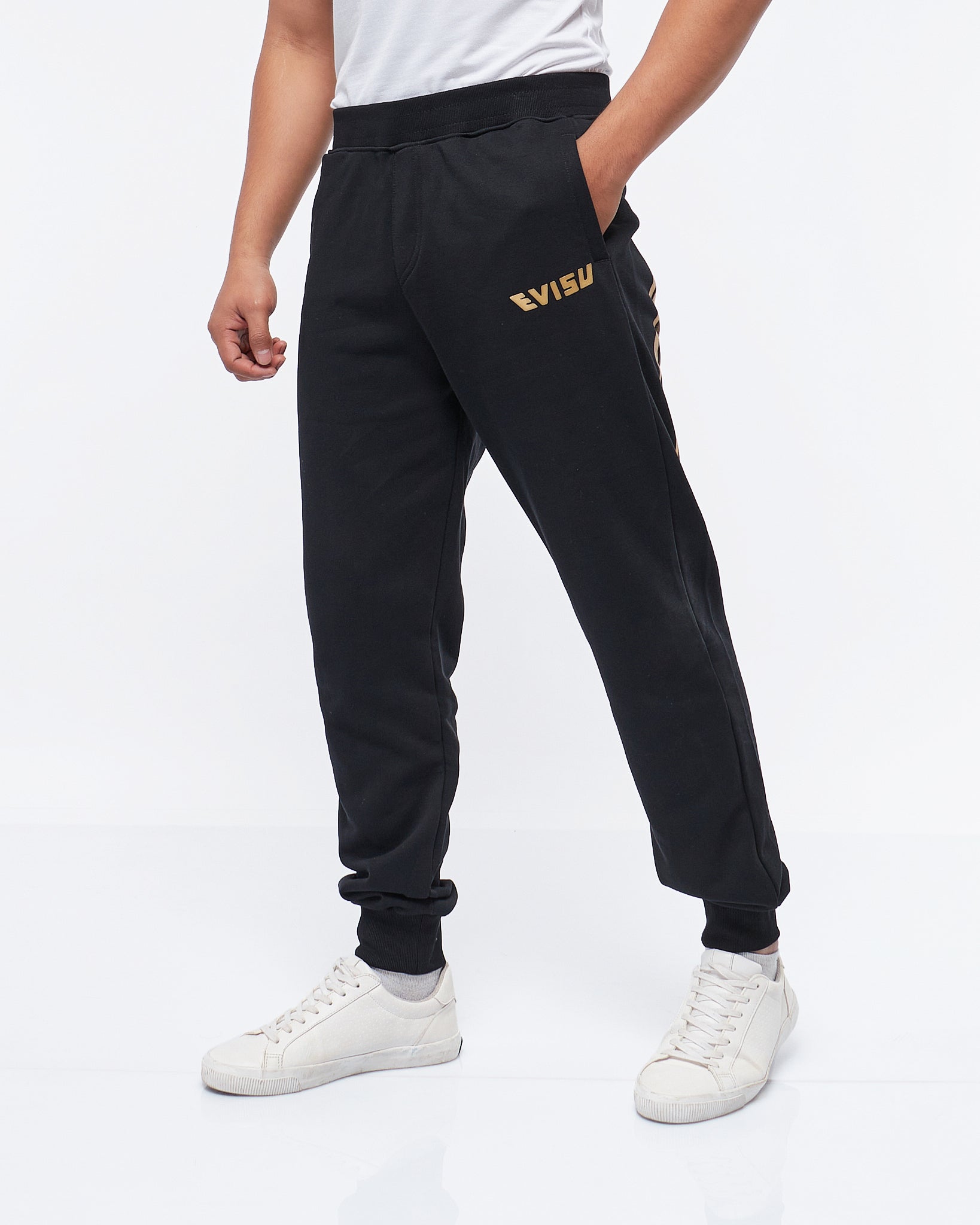 MOI OUTFIT-Back Logo Printed Men Jogger 33.90