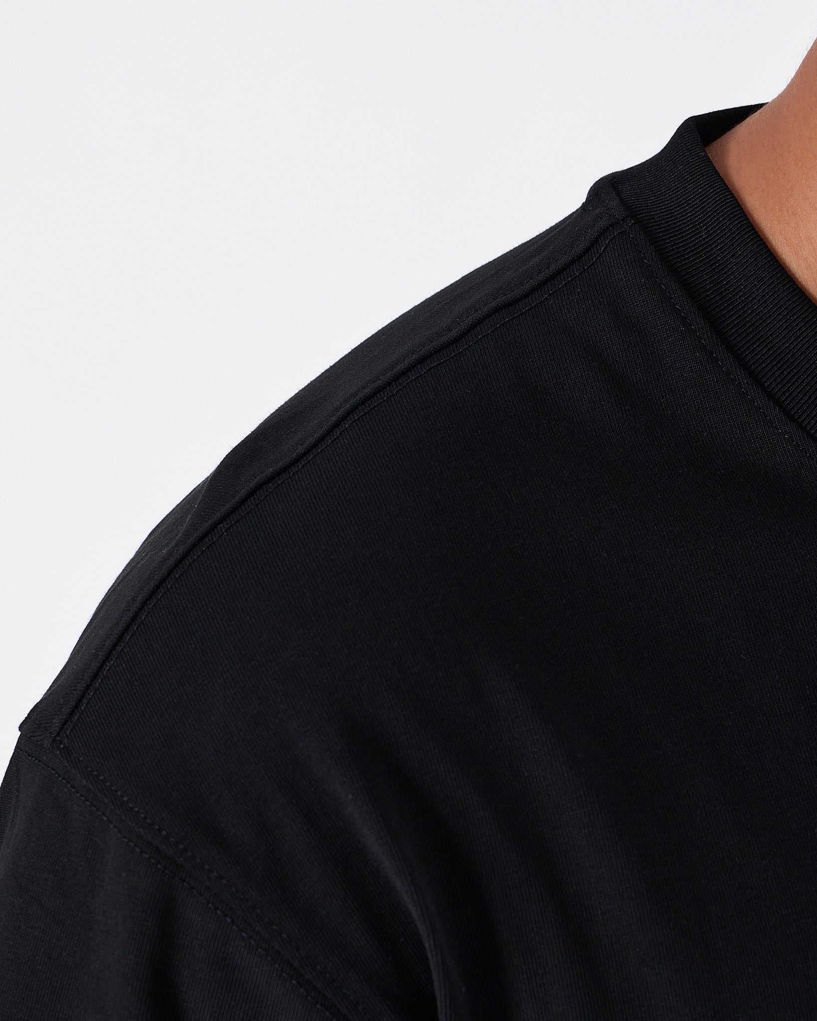 MOI OUTFIT-BAL Two Doberman Men Black T-Shirt 54.90