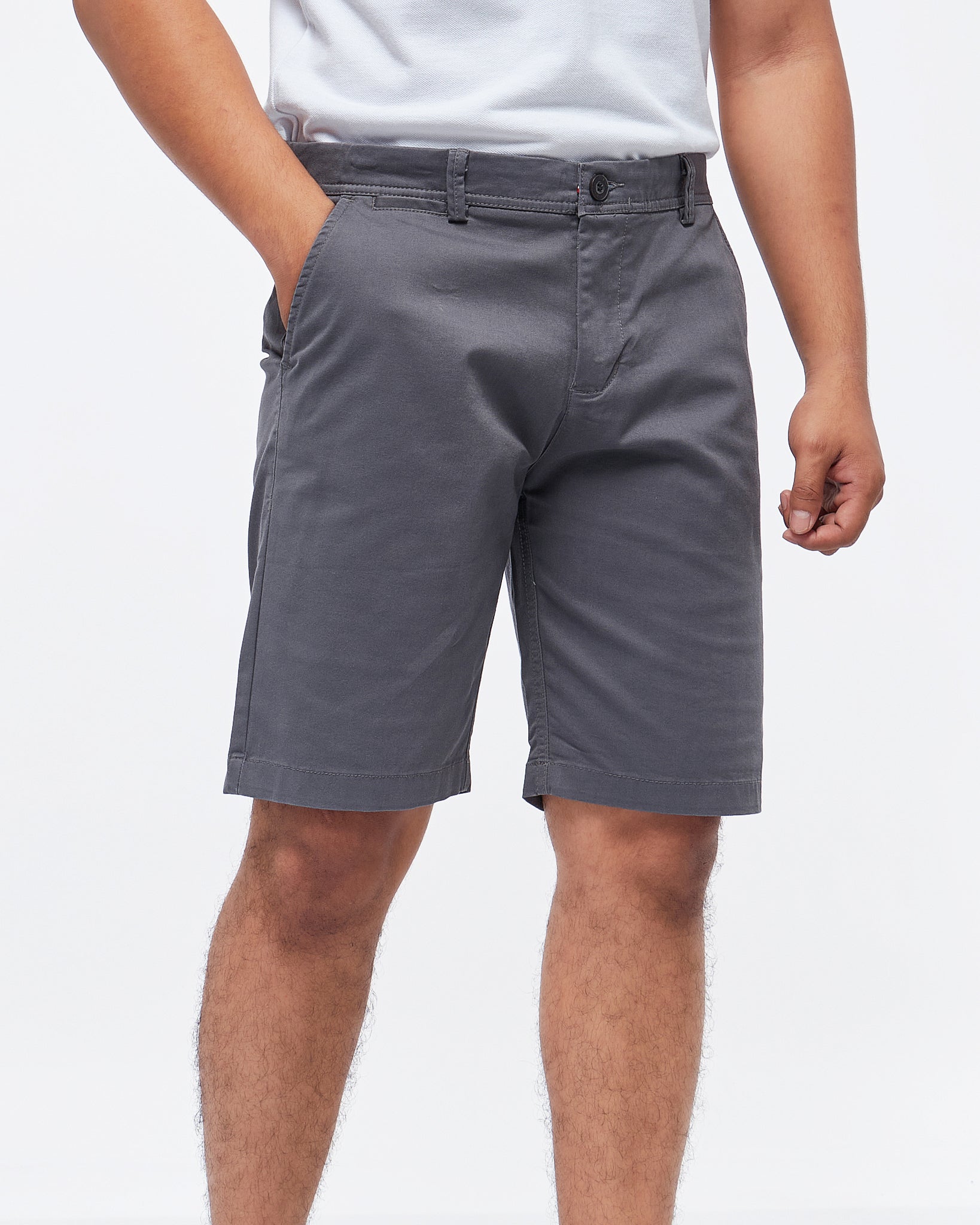 MOI OUTFIT-Casual Fit Khaki Men Shorts 16.90