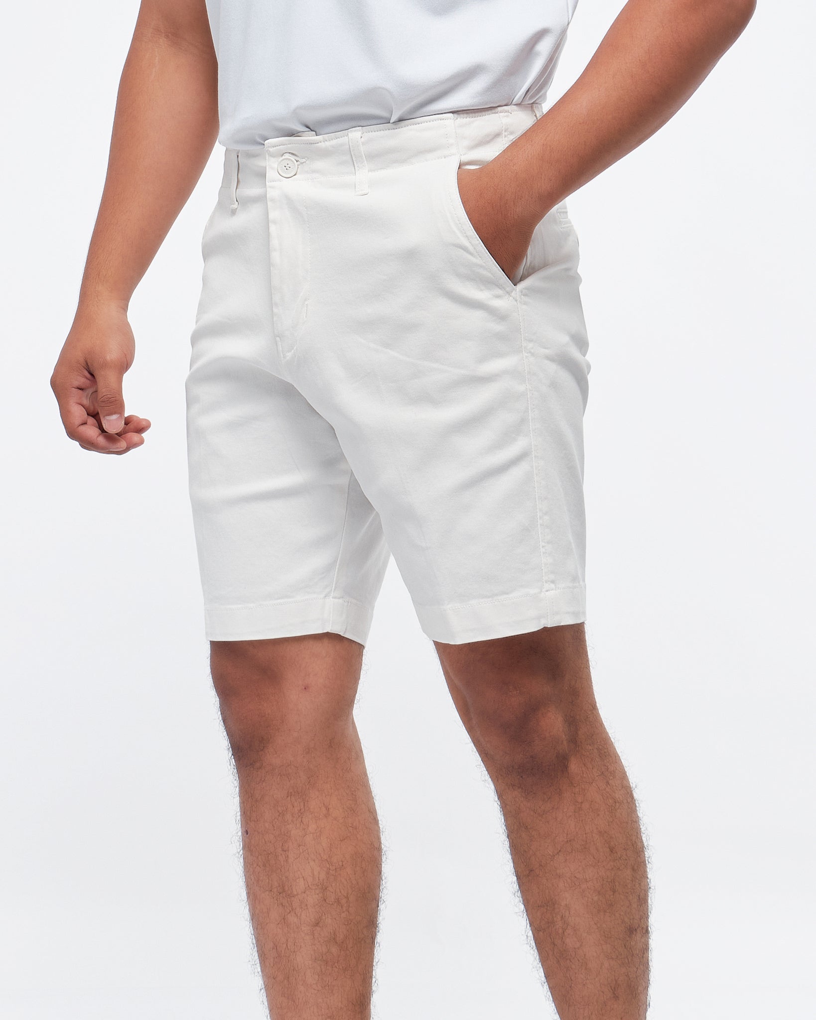 MOI OUTFIT-Casual Fit Khaki Men Shorts 17.50