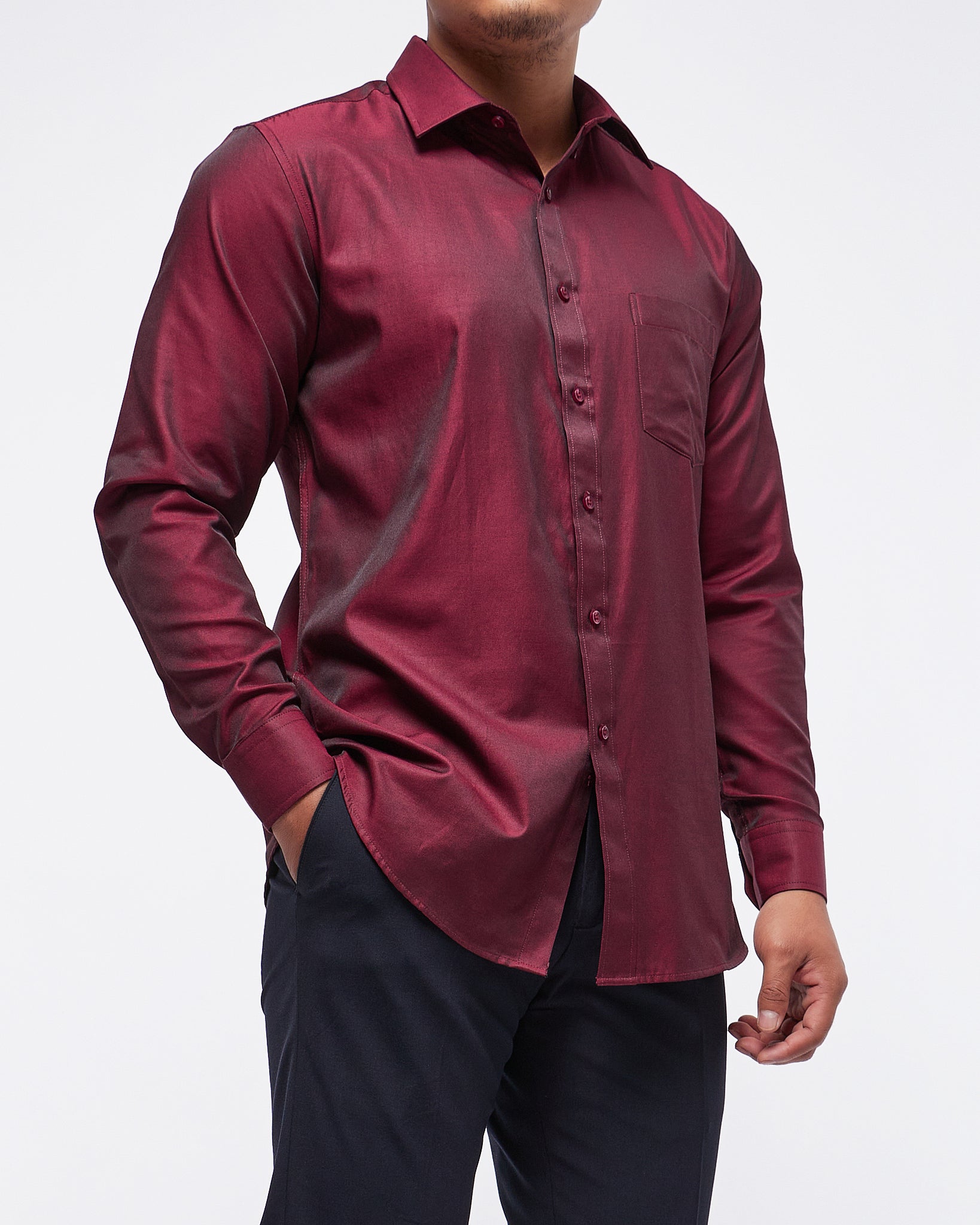 MOI OUTFIT-Casual Men Long Sleeve Shirt Regular Fit 20.90