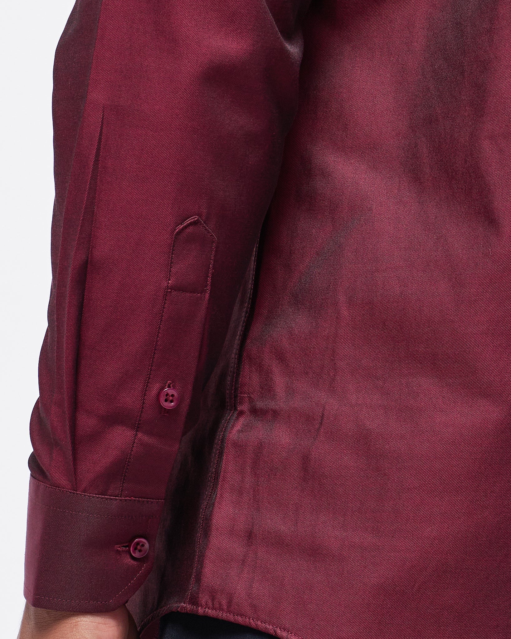 MOI OUTFIT-Casual Men Long Sleeve Shirt Regular Fit 20.90