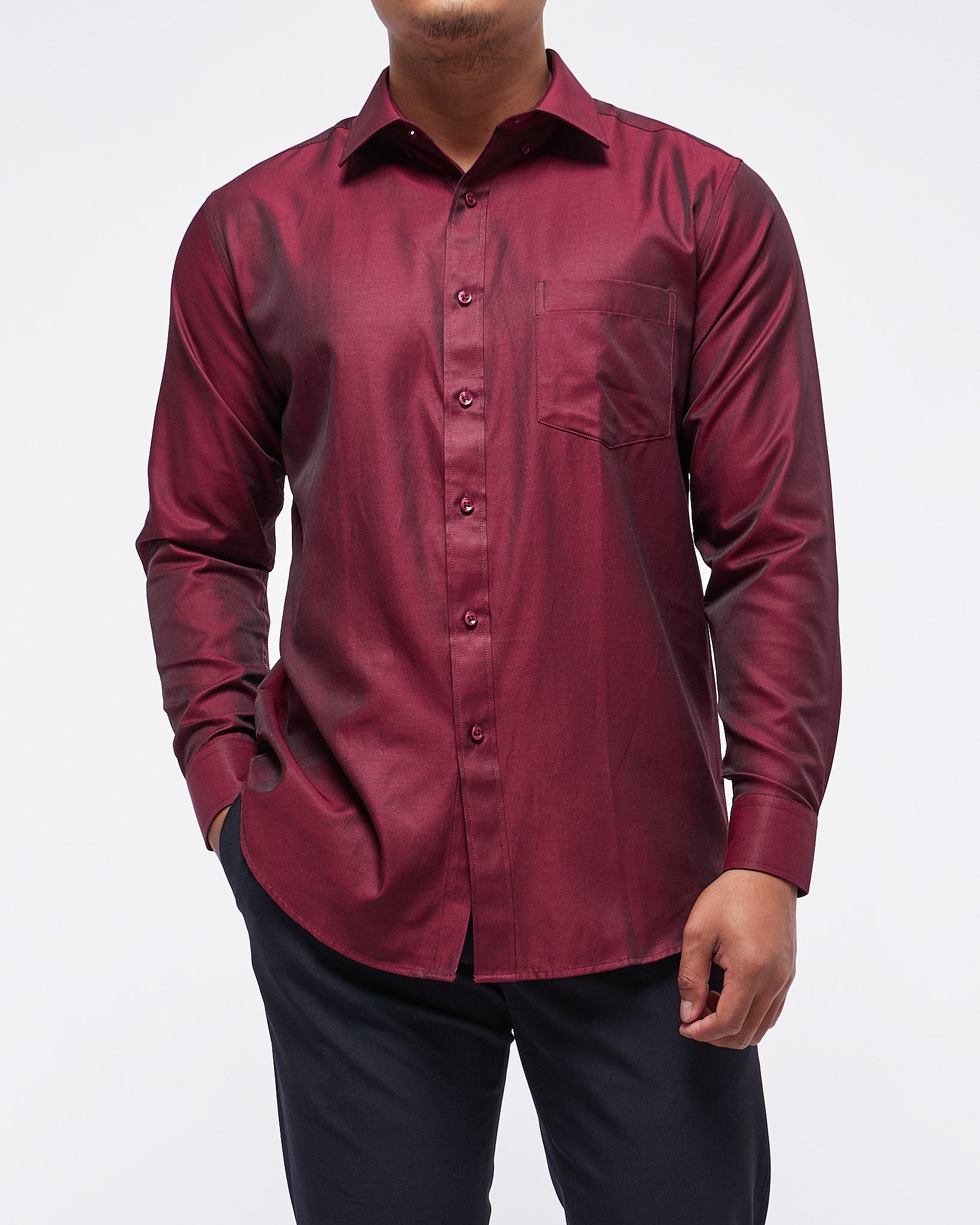 MOI OUTFIT-Casual Men Long Sleeve Shirt Regular Fit 20.90
