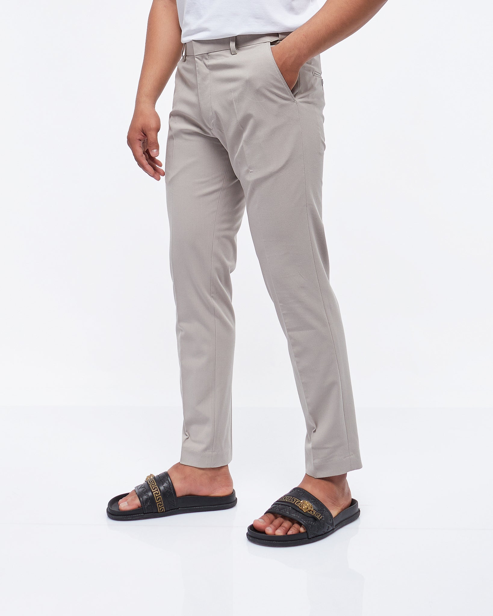 MOI OUTFIT-Casual Men Slim Fit Pants 25.90