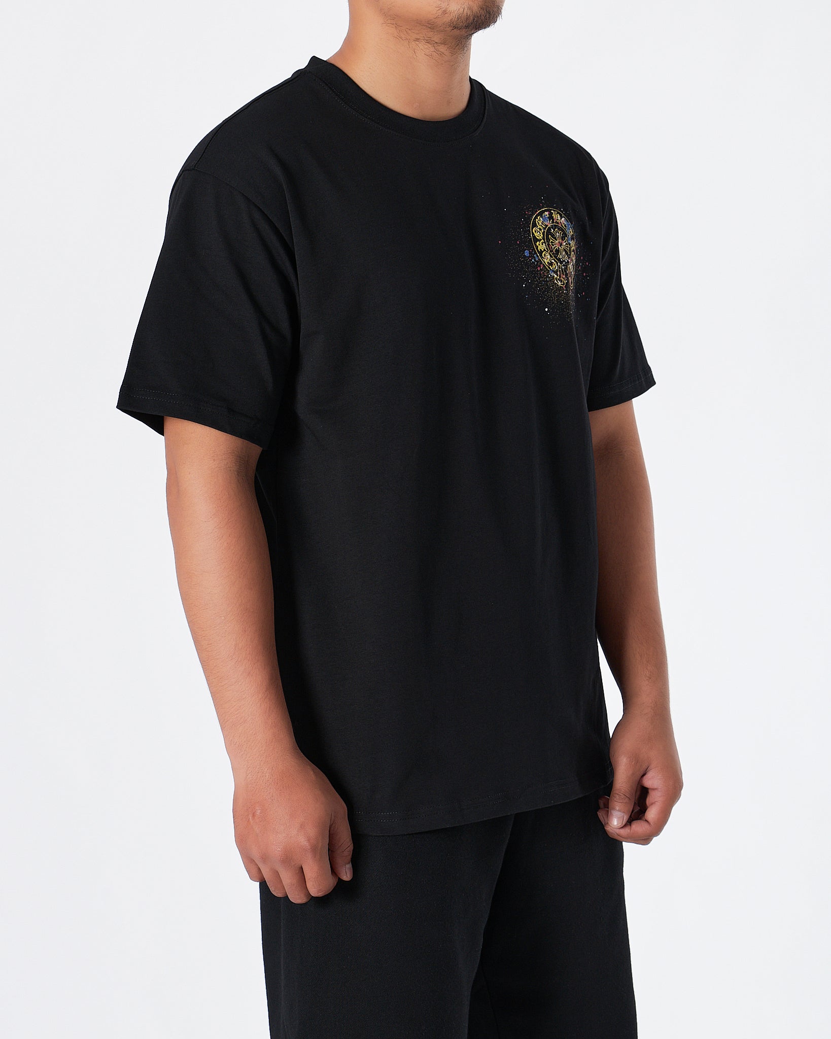 MOI OUTFIT-CH Round Crooss Back Men Black T-Shirt 22.90