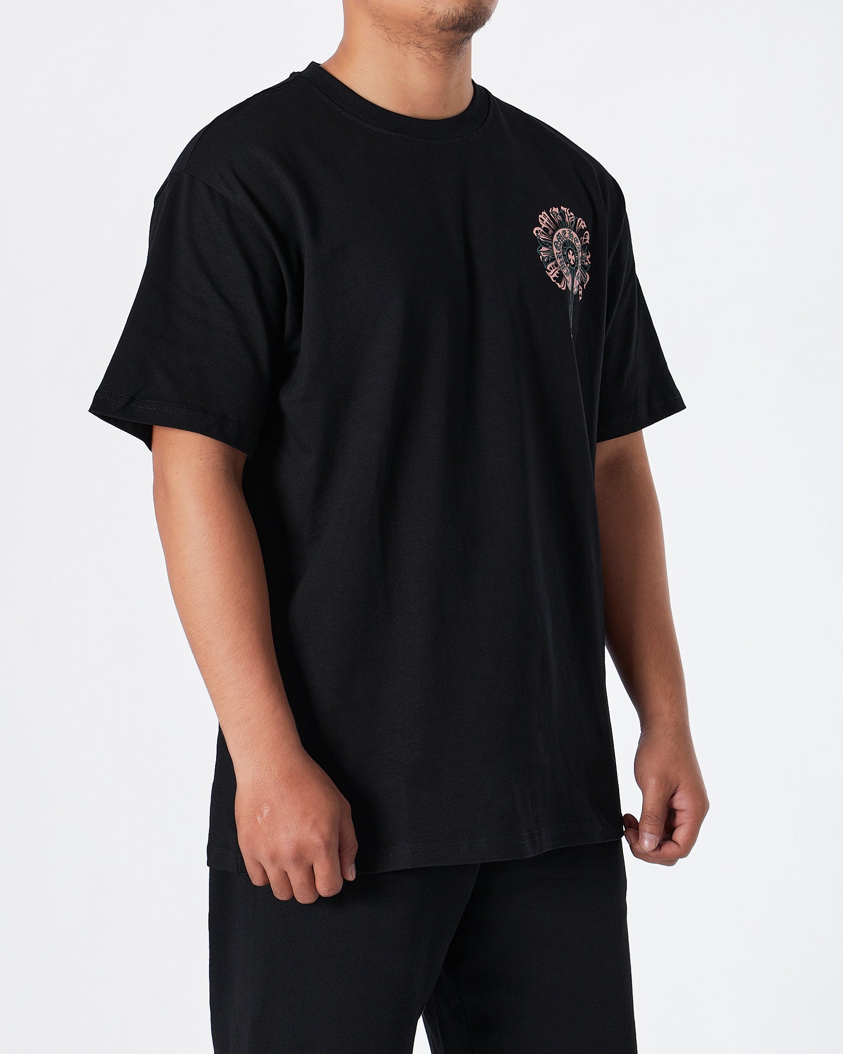 MOI OUTFIT-CH Round Crooss Back Men Black T-Shirt 23.90