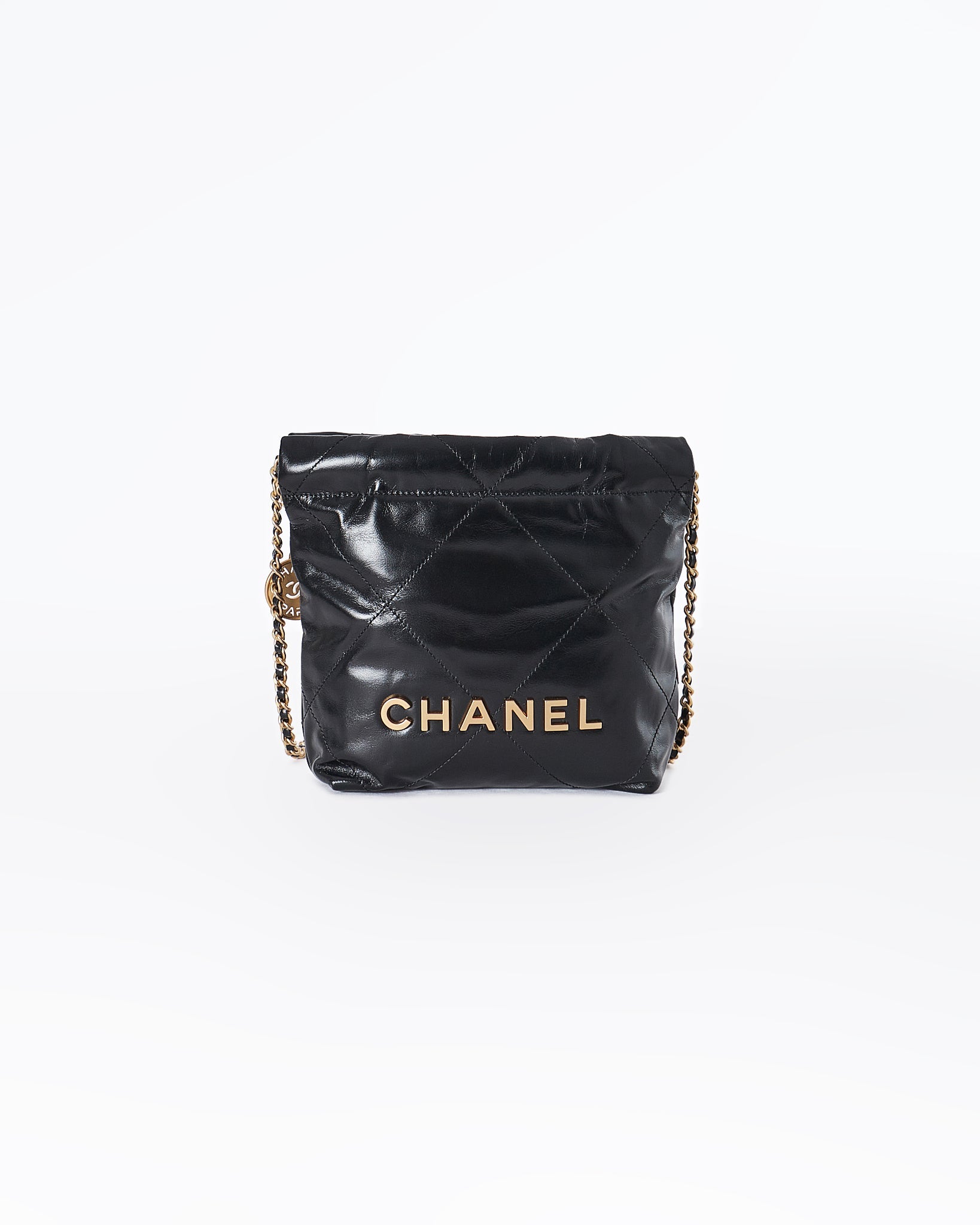 MOI OUTFIT-Chanel Mini 22 Lady Bag 245
