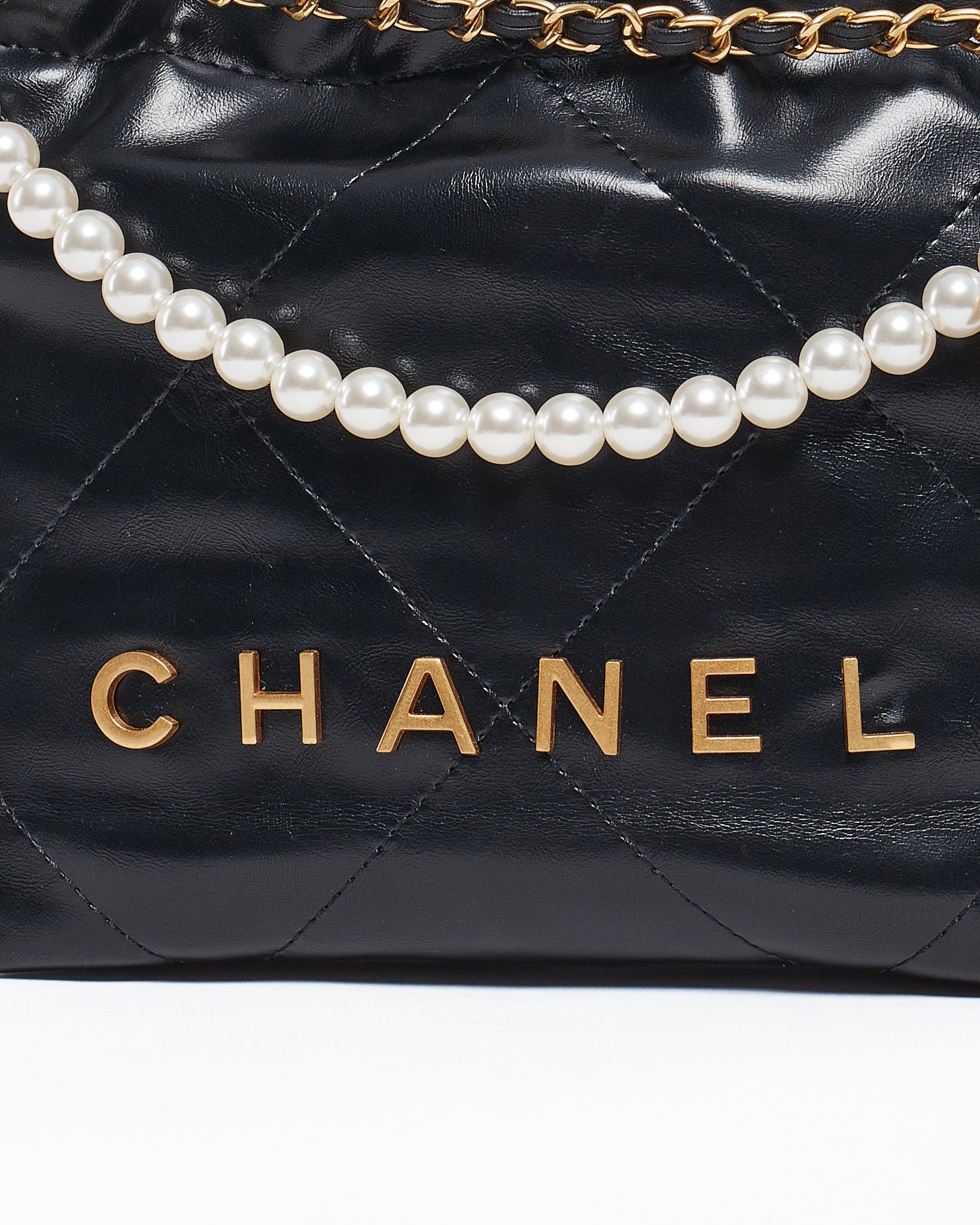 MOI OUTFIT-Chanel Mini 22 Lady Bag 95.90