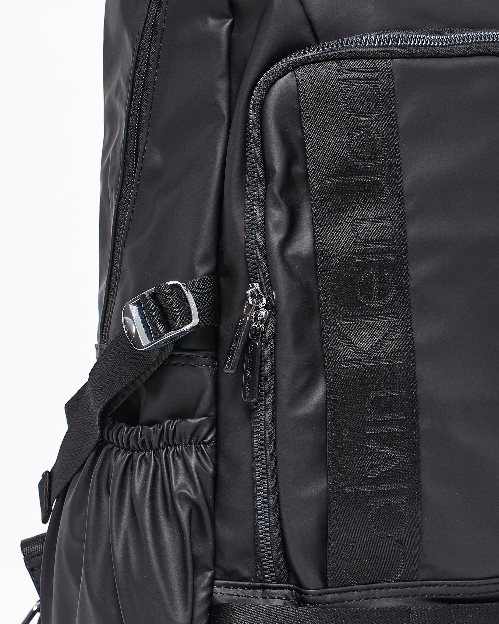 MOI OUTFIT-CK Men Backpack 37.90