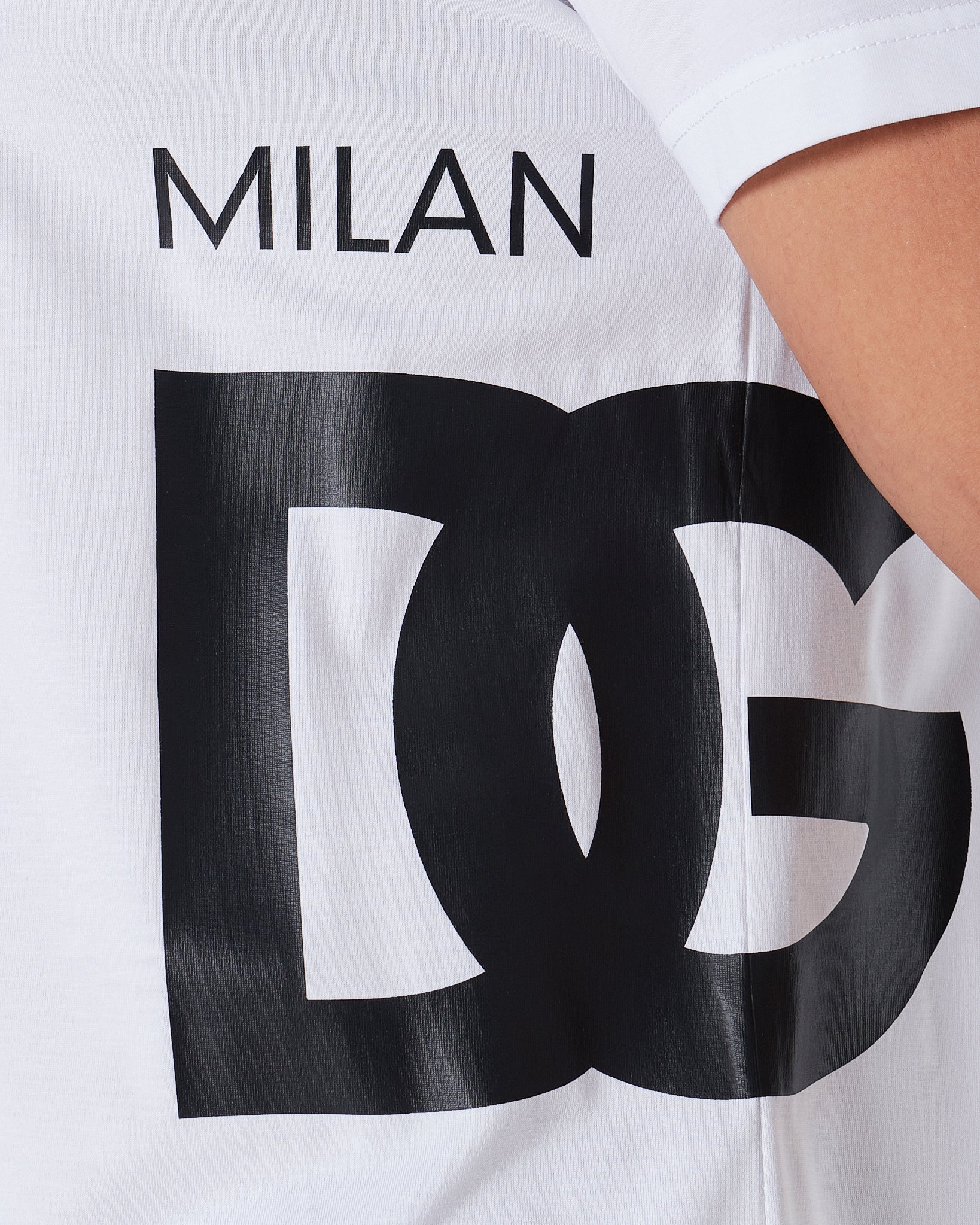 MOI OUTFIT-DG Milan Men White T-Shirt 57.90