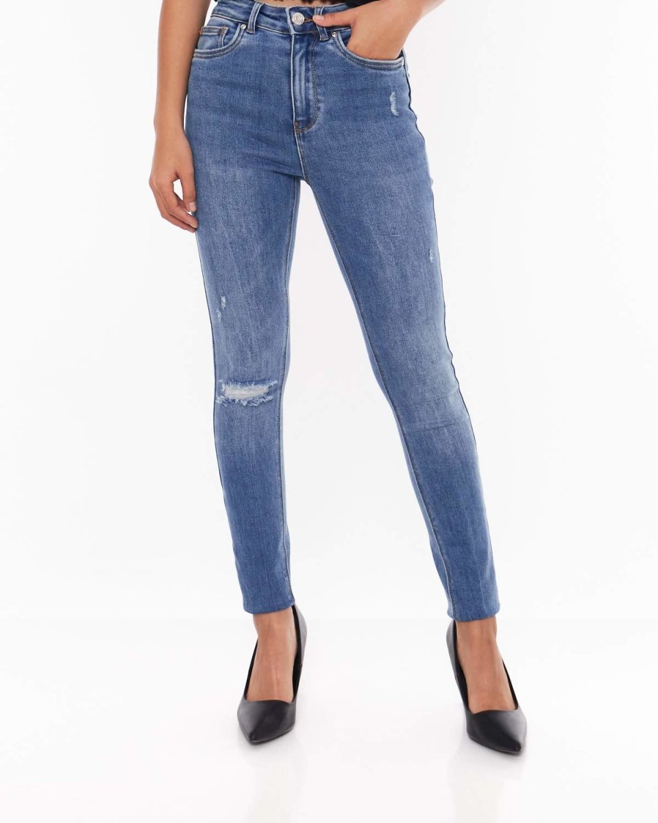 MOI OUTFIT-Distressed Lady Slim Fit Jeans 16.90