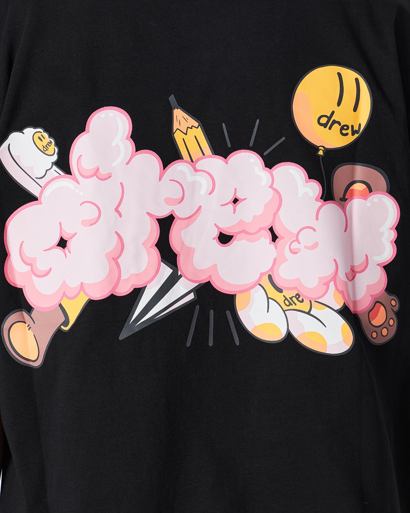 MOI OUTFIT-DRE Cloudy Back Unisex Black T-Shirt 20.90