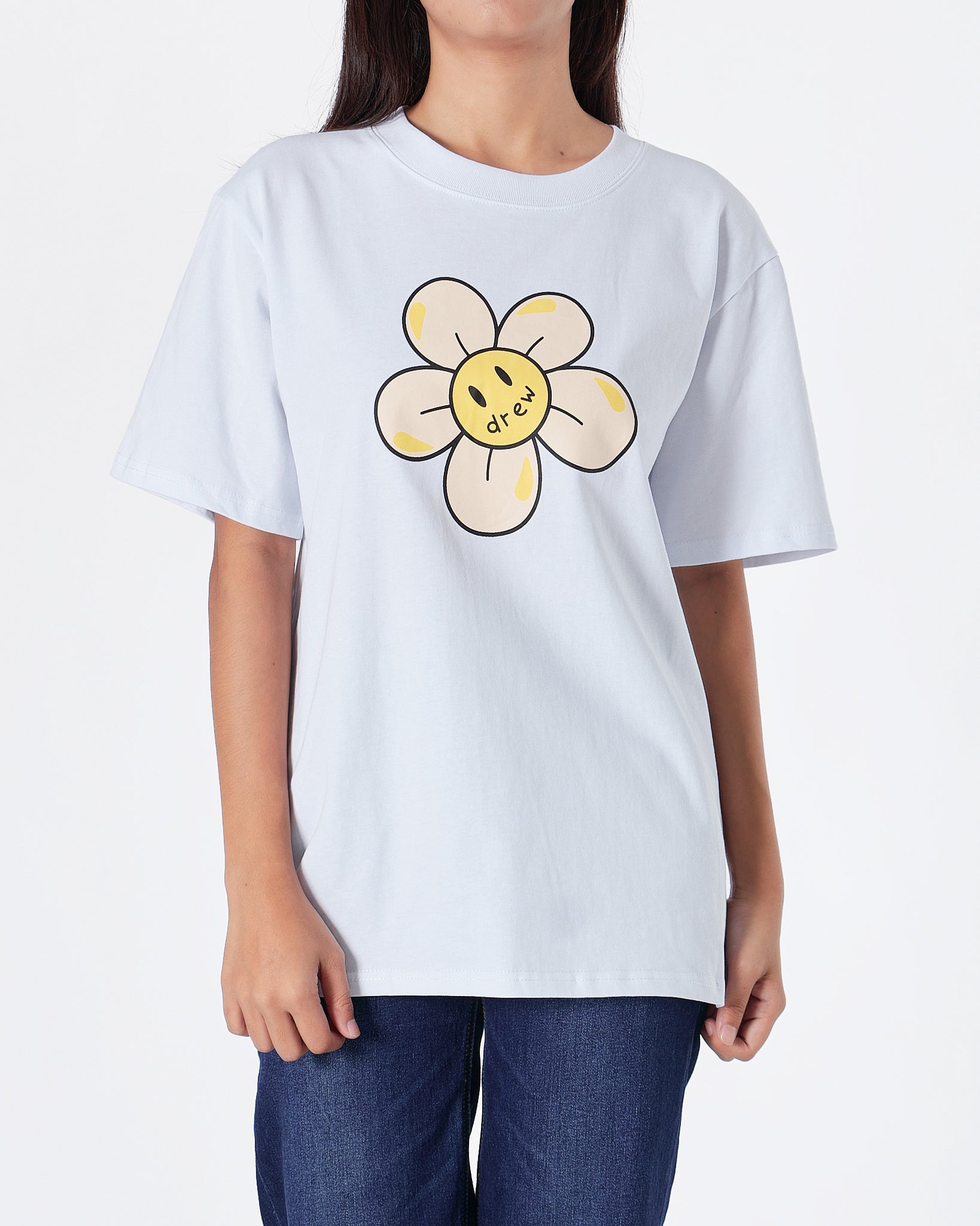 MOI OUTFIT-DRE Flower Smiling Unisex White T-Shirt 19.90