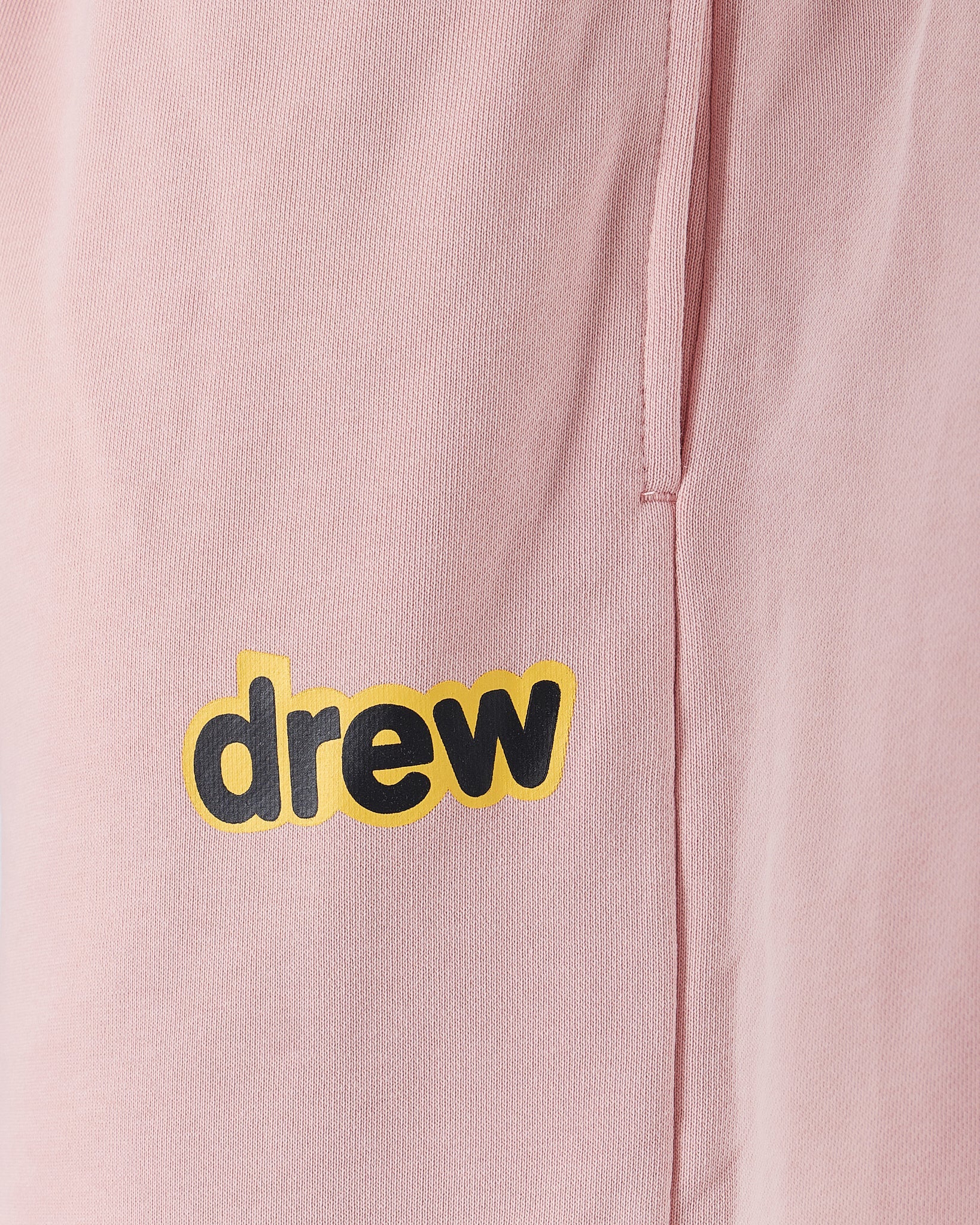 MOI OUTFIT-DRE Men Pink Shorts 22.90