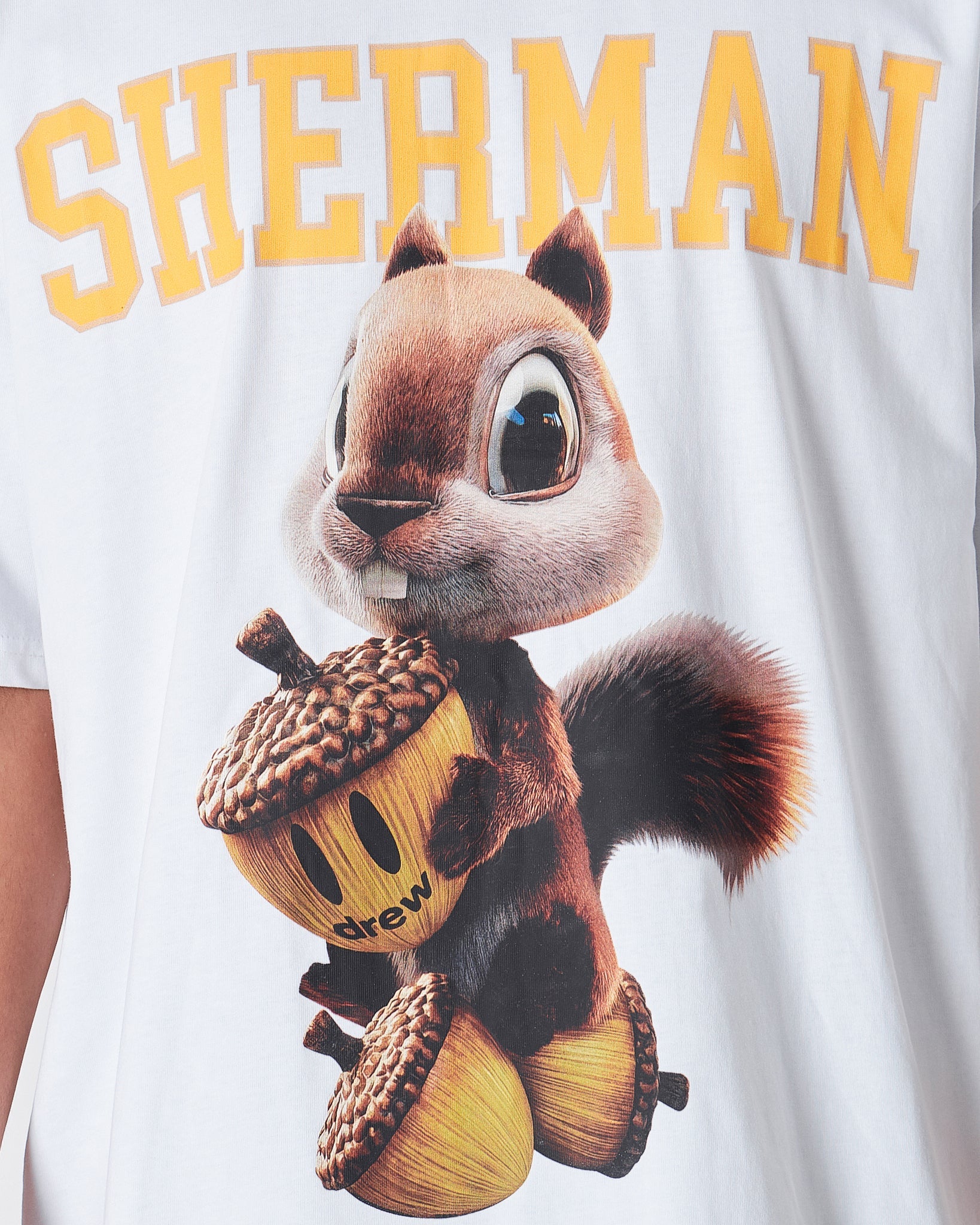 MOI OUTFIT-DRE Squirrel Sherman Unisex White T-Shirt 20.90