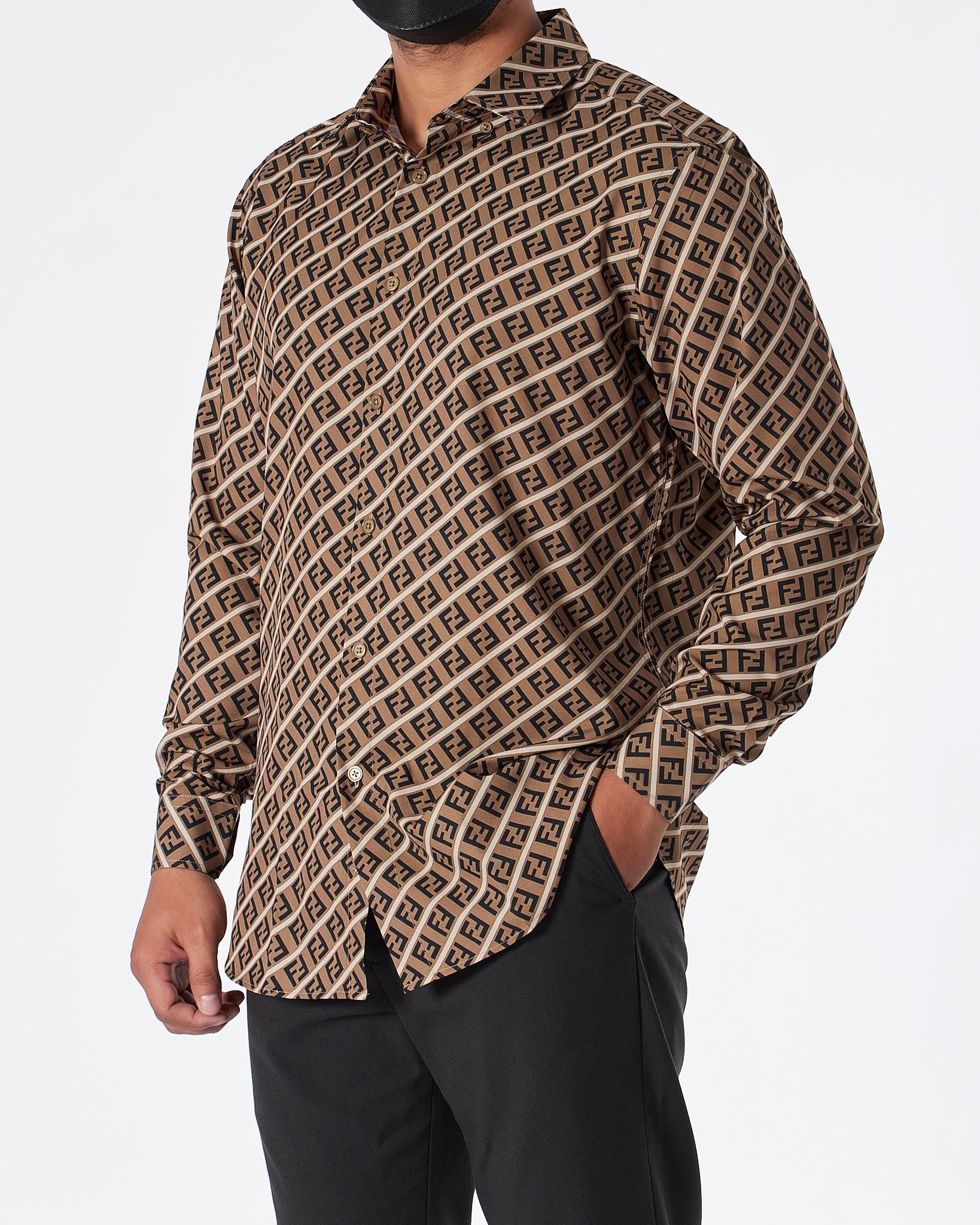 MOI OUTFIT-FF Monogram Men Shirts Long Sleeve 69.90