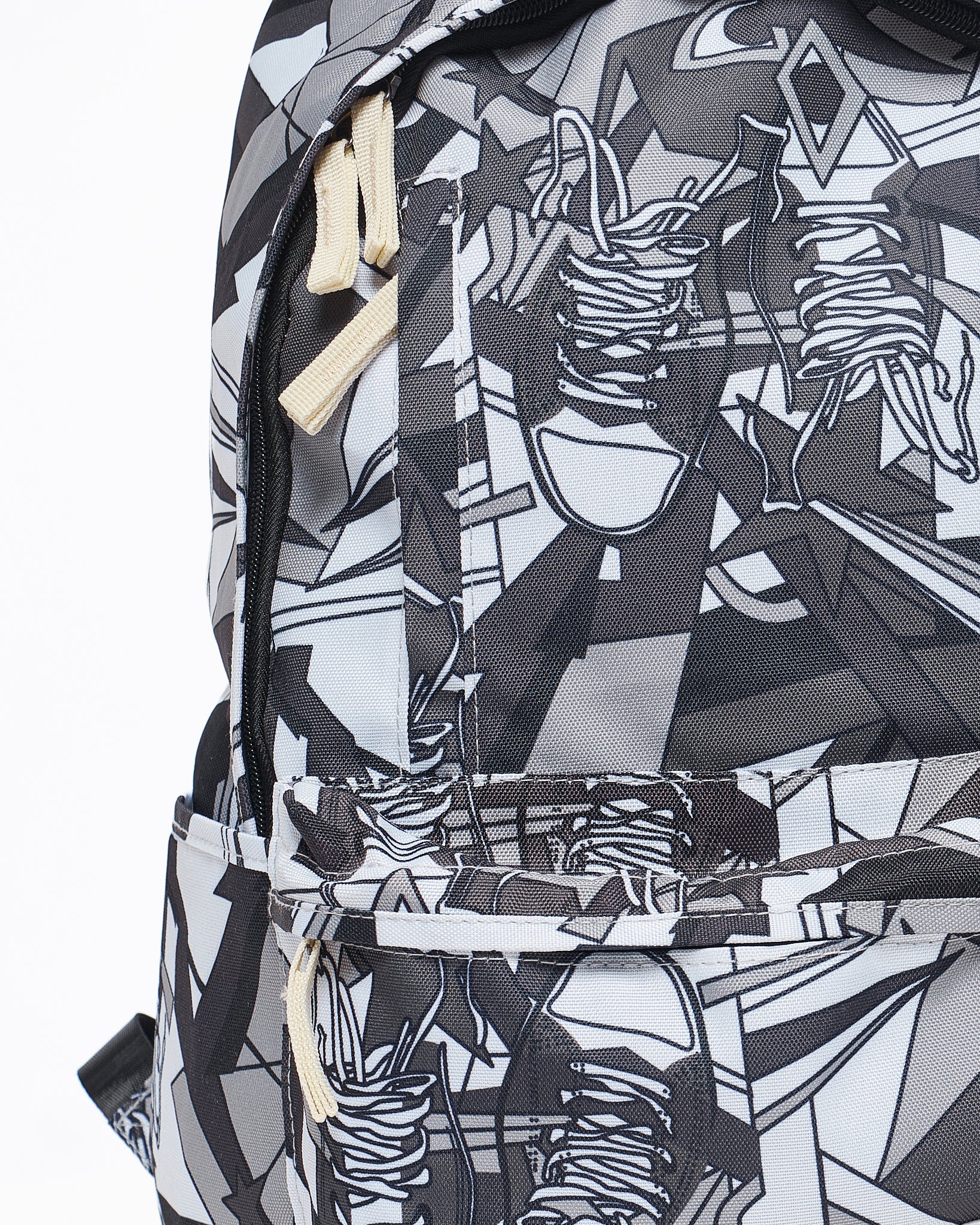 MOI OUTFIT-Graffiti Over Printed Unisex Backpack 23.90