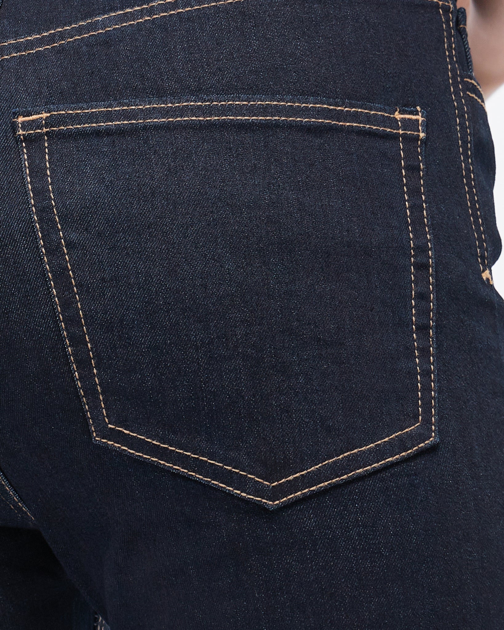 MOI OUTFIT-High Waist Slim Fit Lady Jeans 17.90